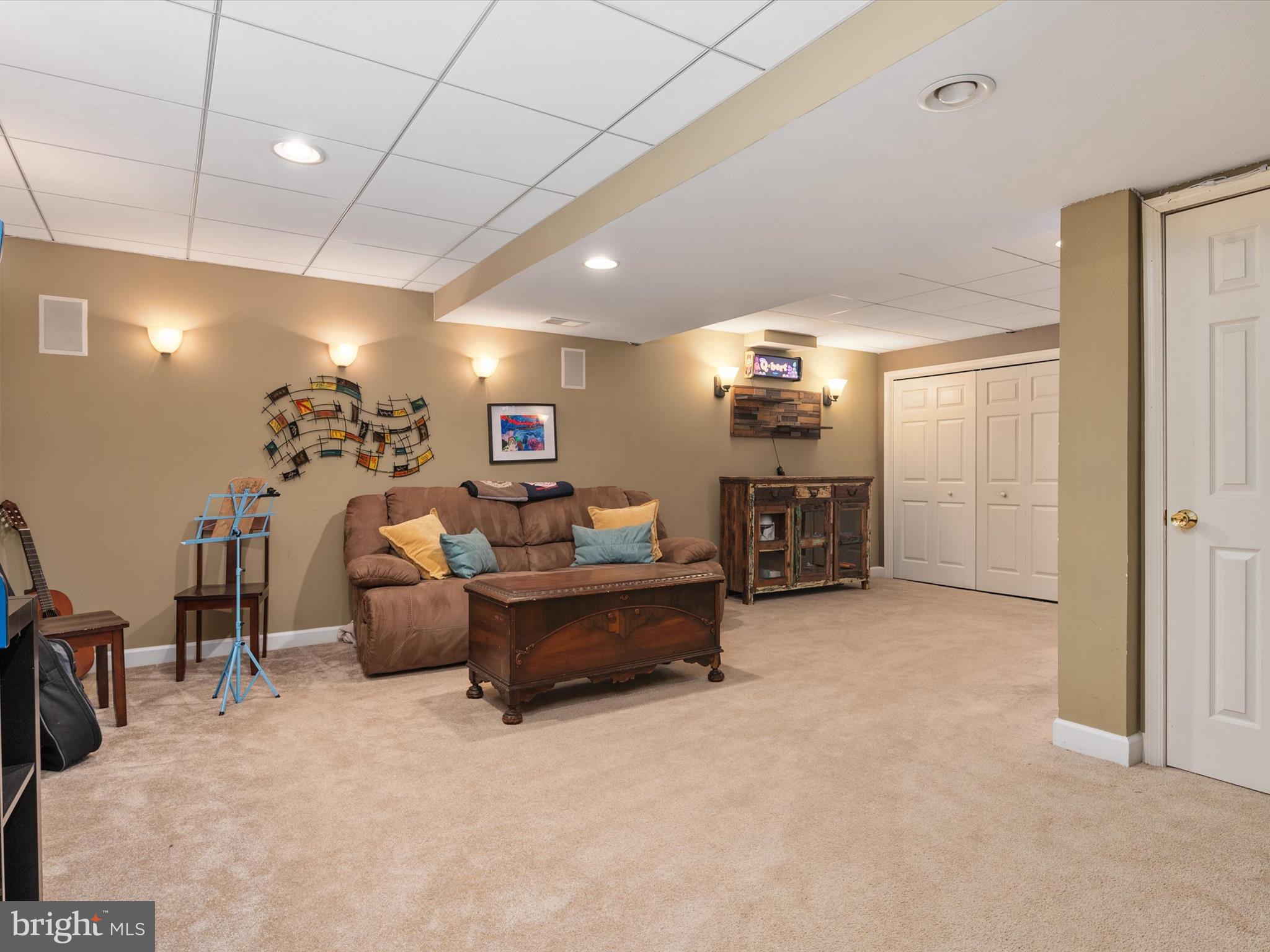 MANHATTAN BEACH - Residential