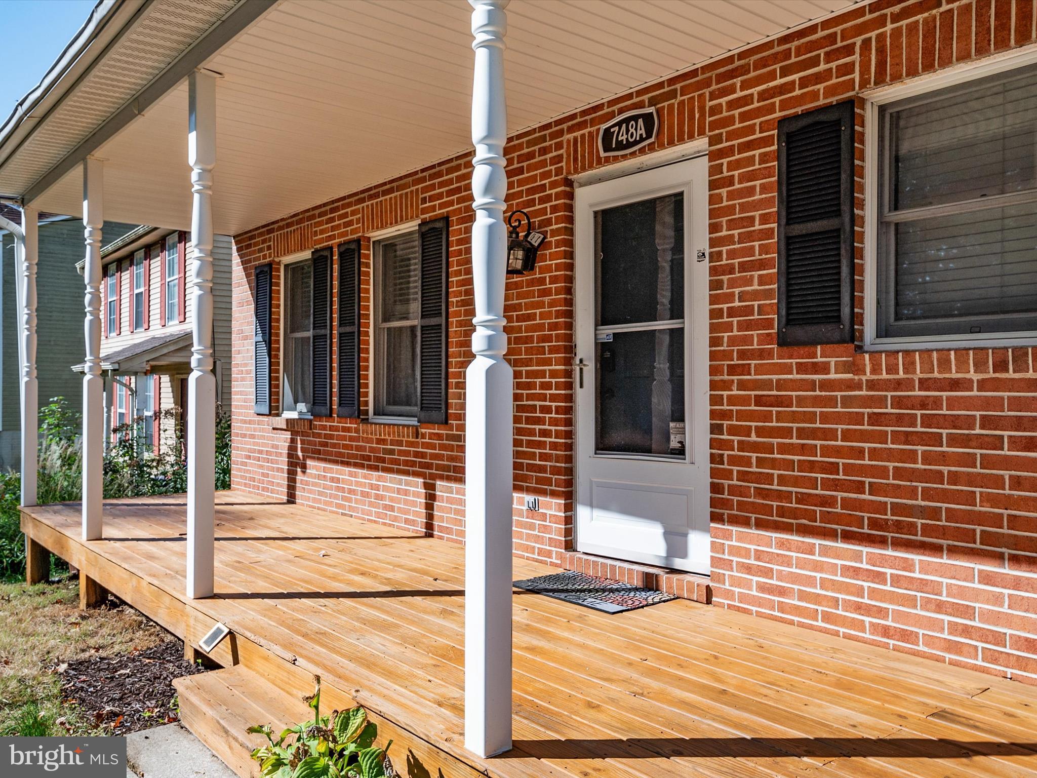MANHATTAN BEACH - Residential