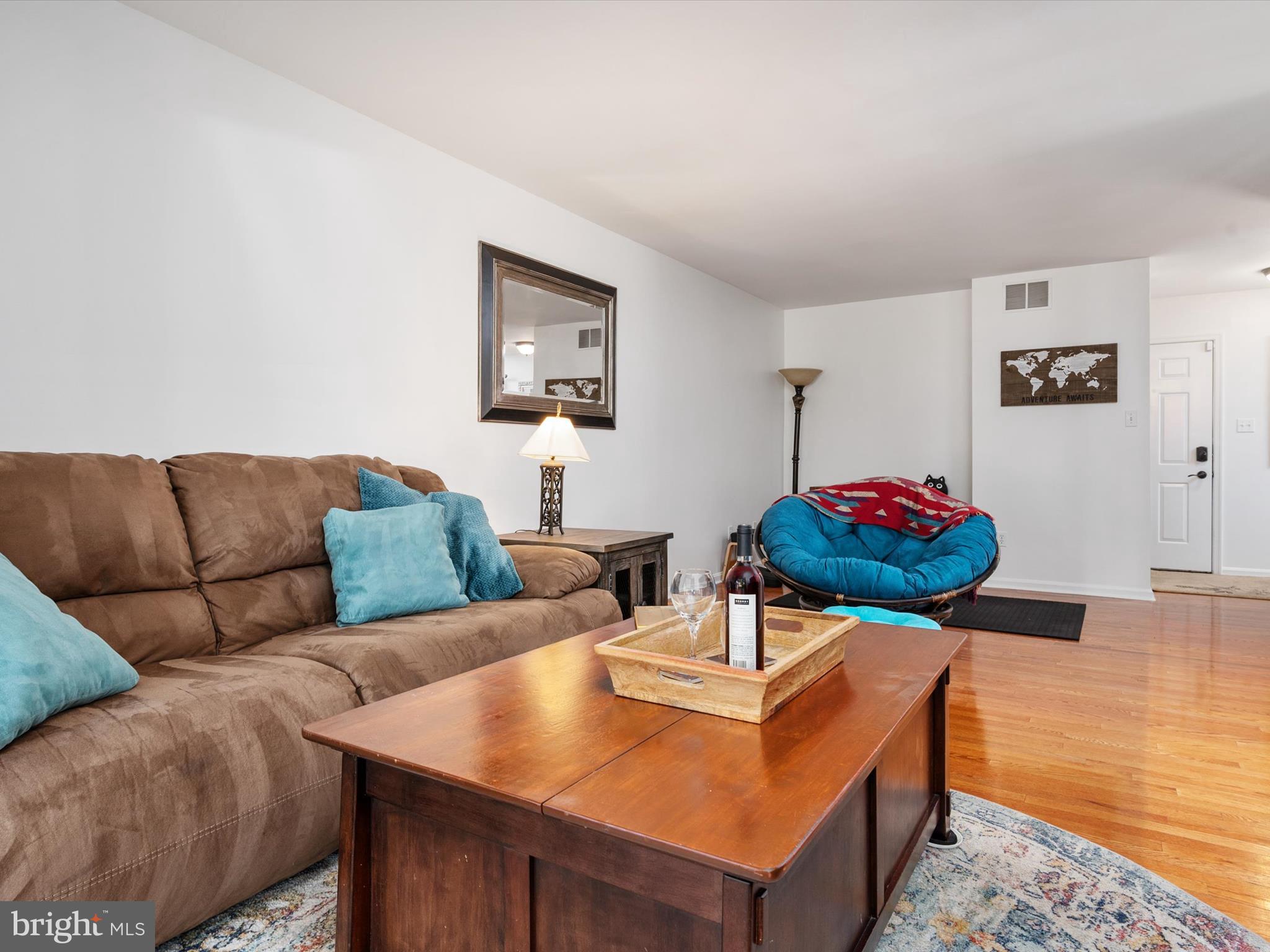 MANHATTAN BEACH - Residential