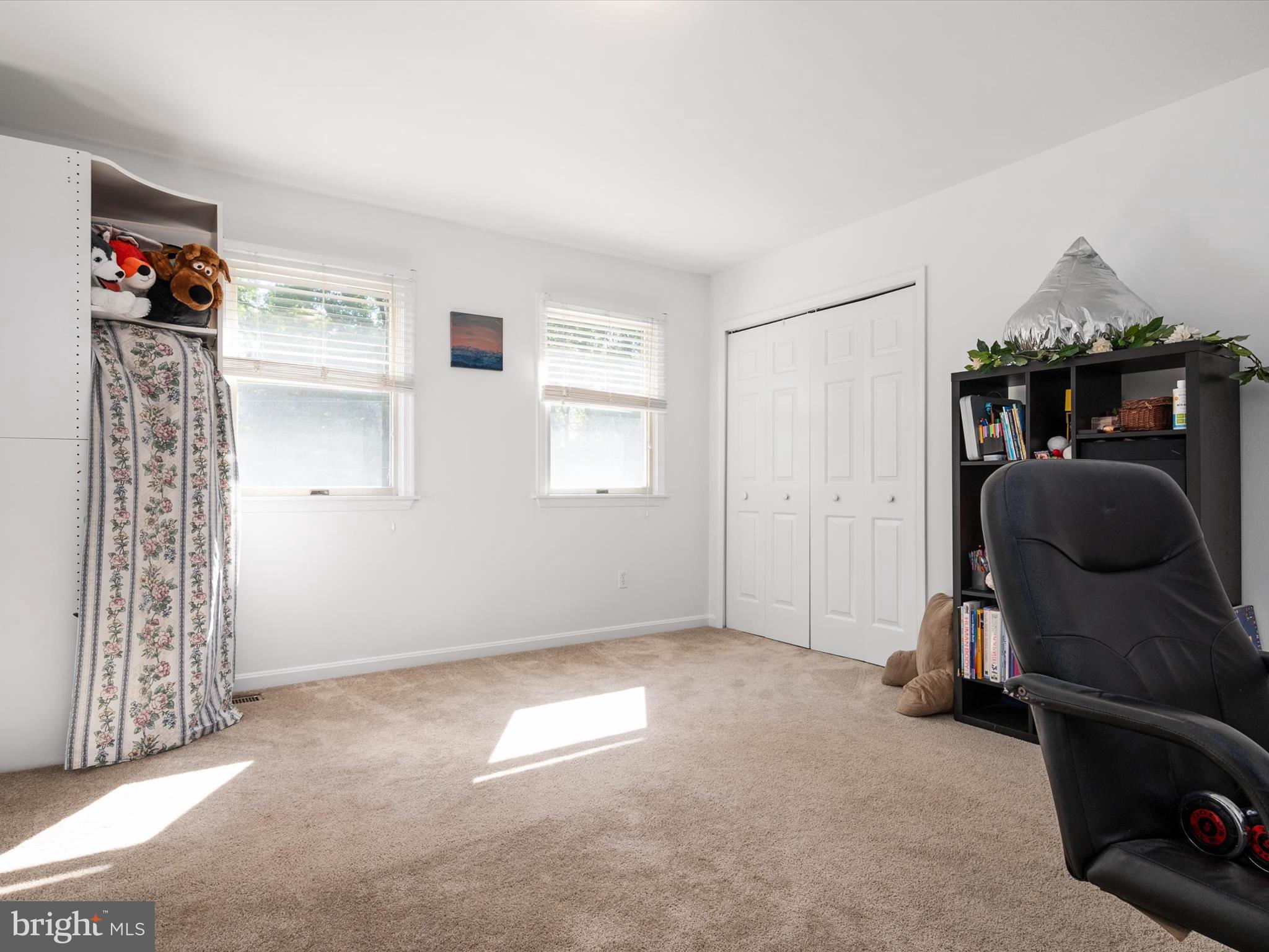 MANHATTAN BEACH - Residential