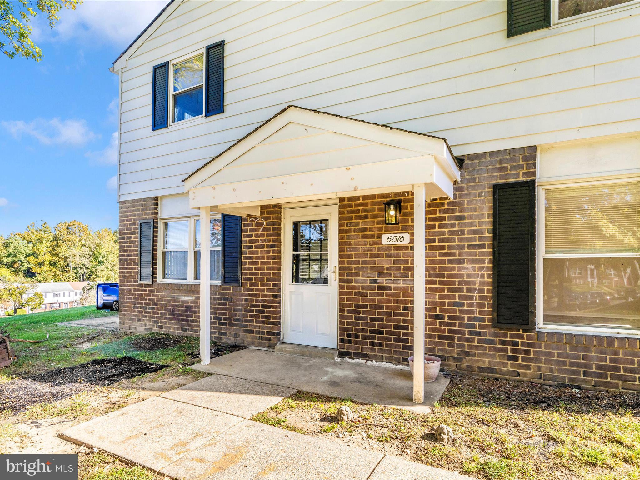 HERITAGE HILL CONDO - Residential