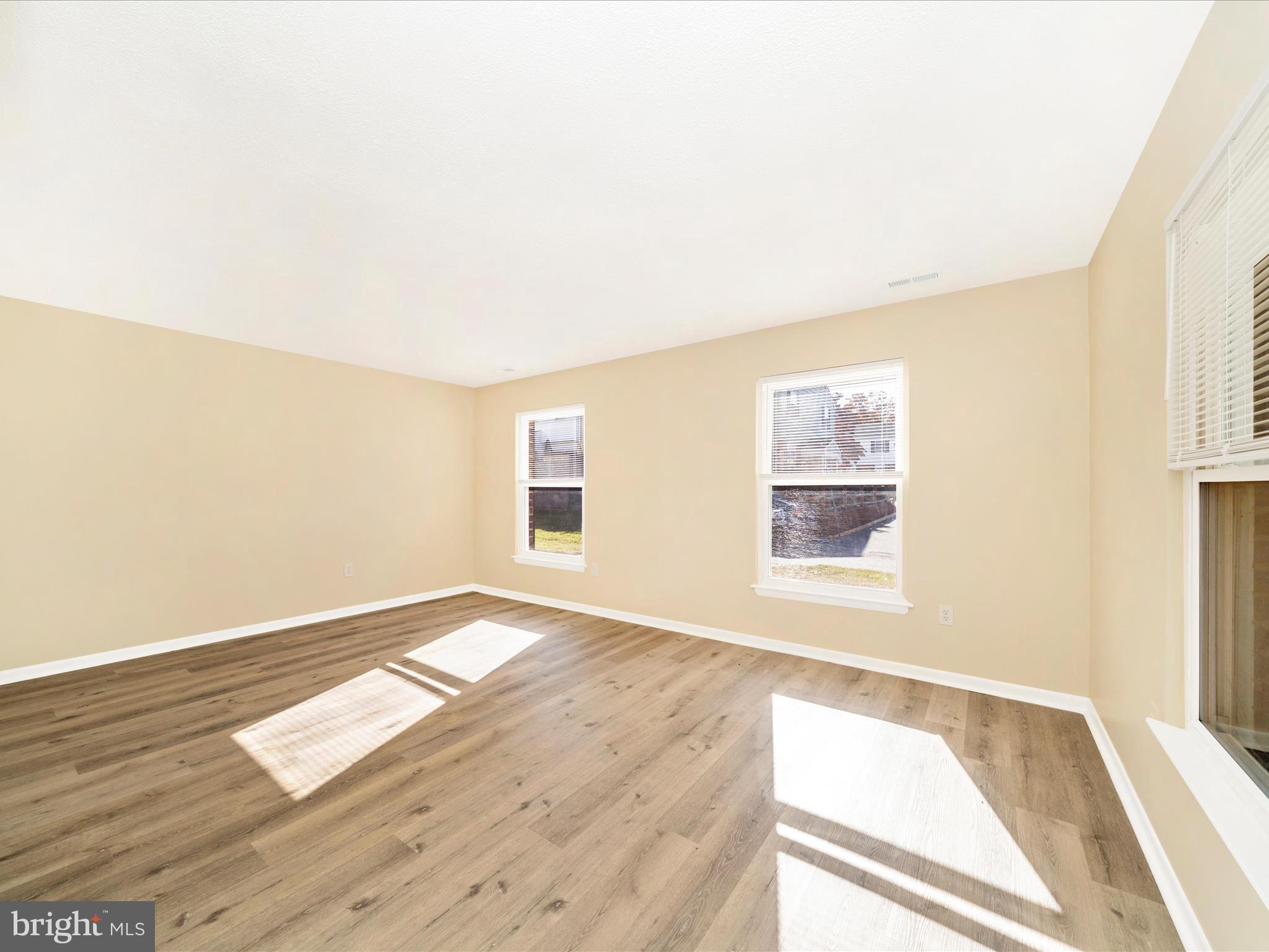 HERITAGE HILL CONDO - Residential