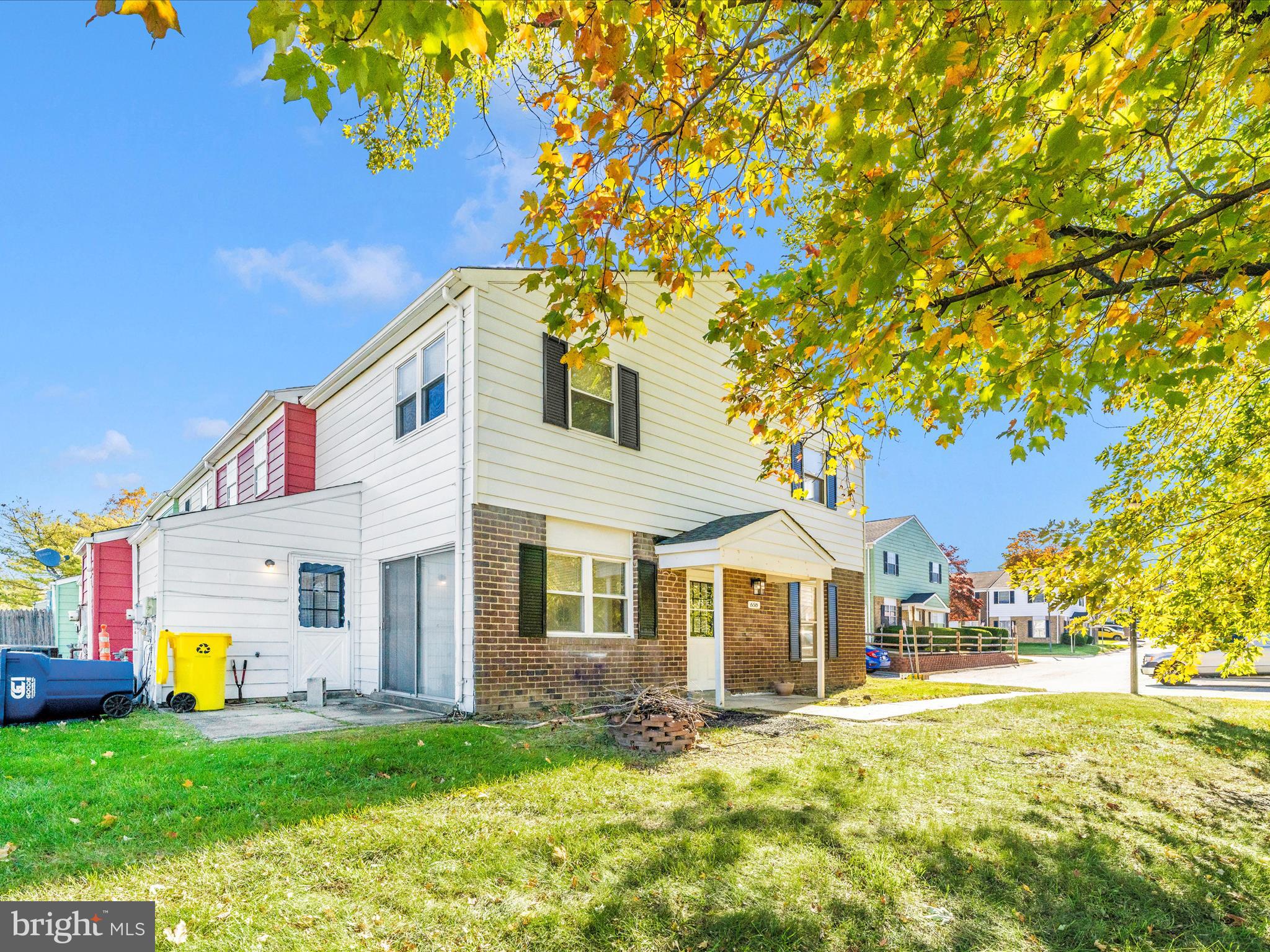 HERITAGE HILL CONDO - Residential