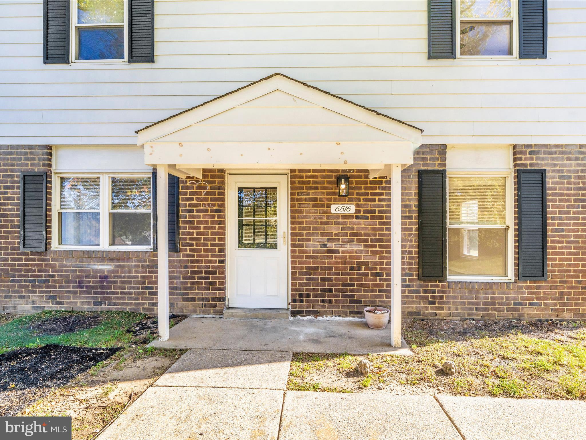 HERITAGE HILL CONDO - Residential