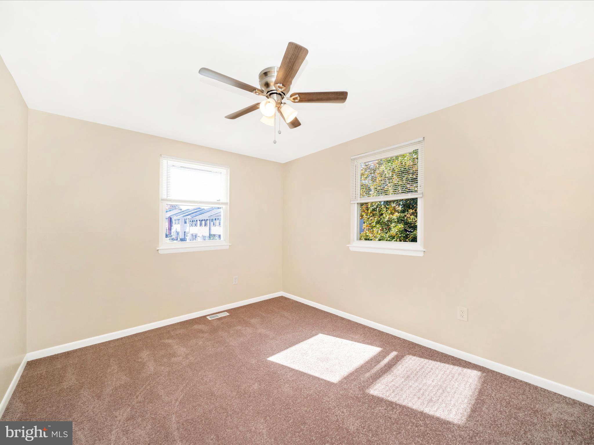 HERITAGE HILL CONDO - Residential