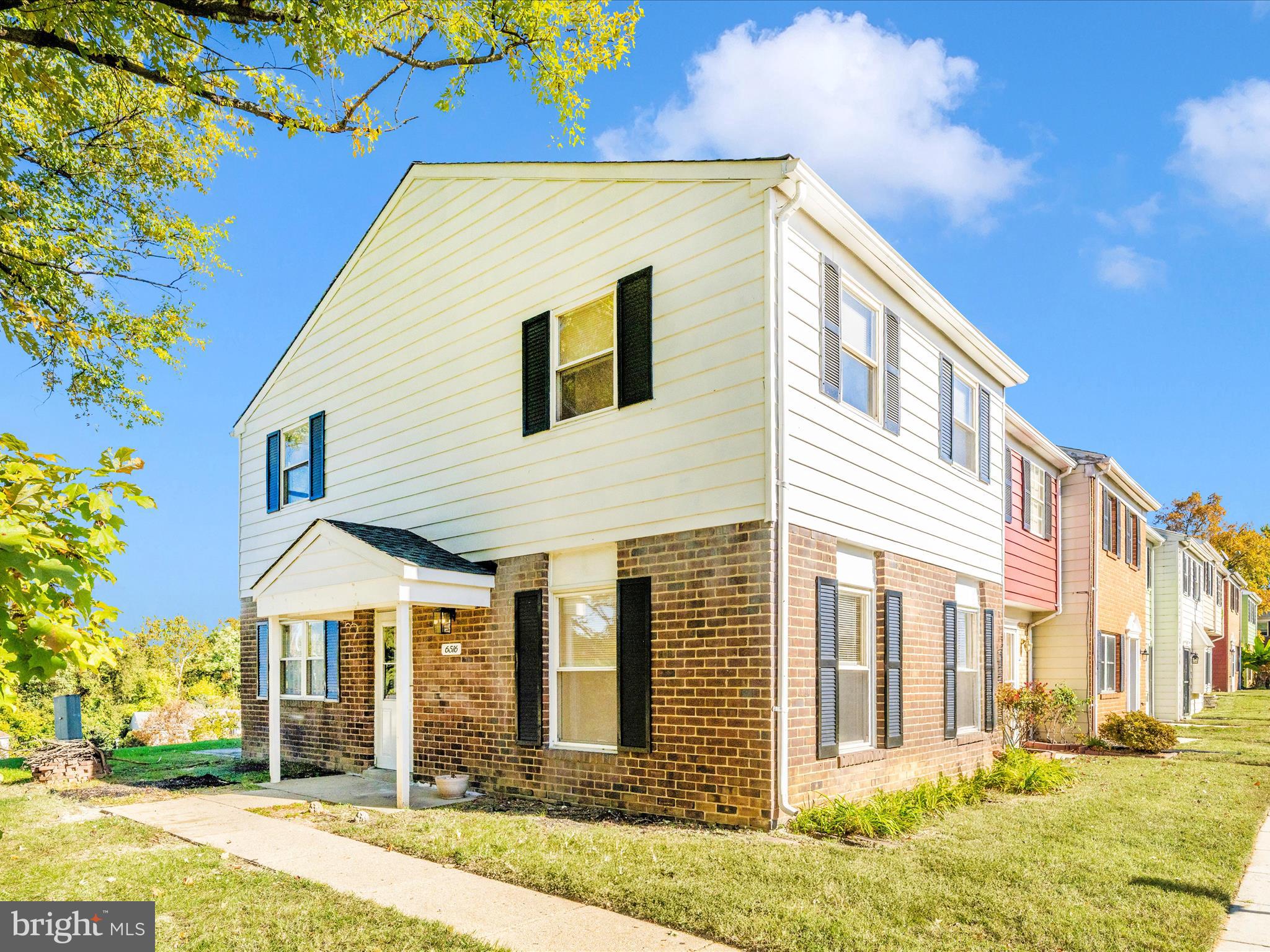 HERITAGE HILL CONDO - Residential