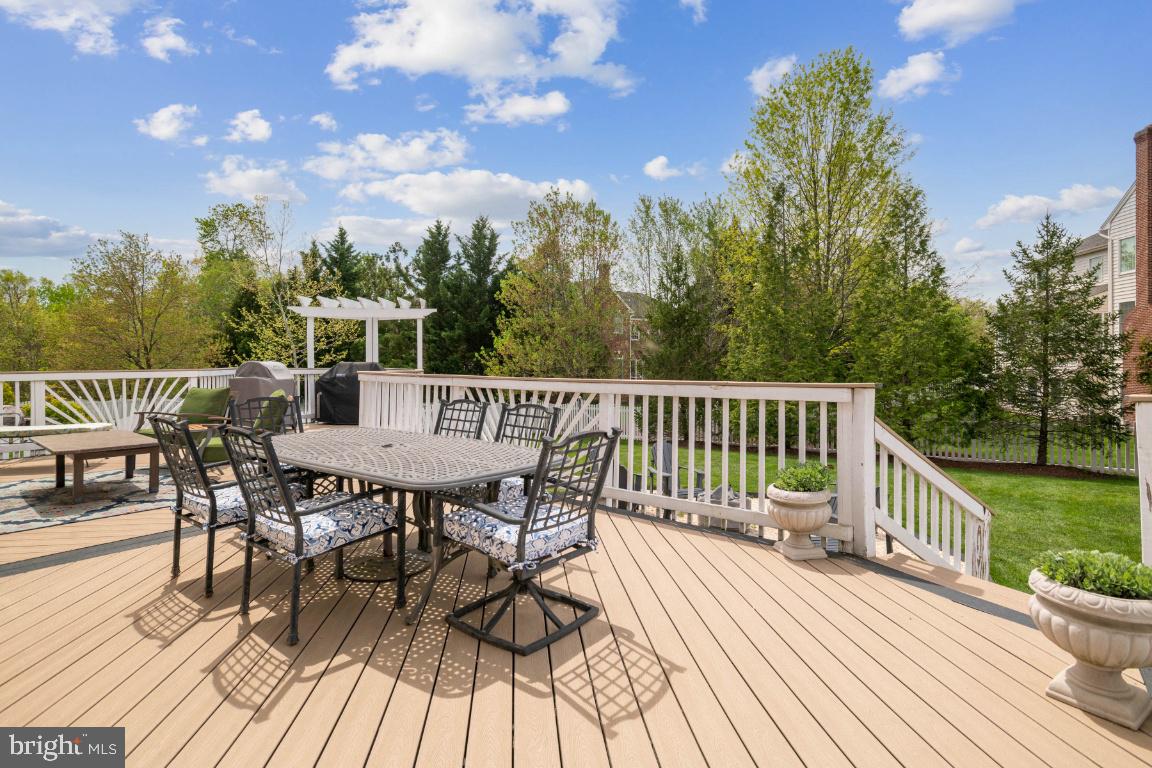 BELMONT COUNTRY CLUB - Residential