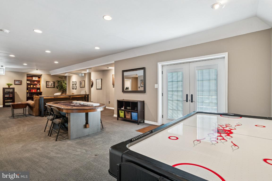 BELMONT COUNTRY CLUB - Residential