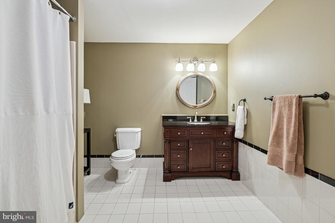 BELMONT COUNTRY CLUB - Residential