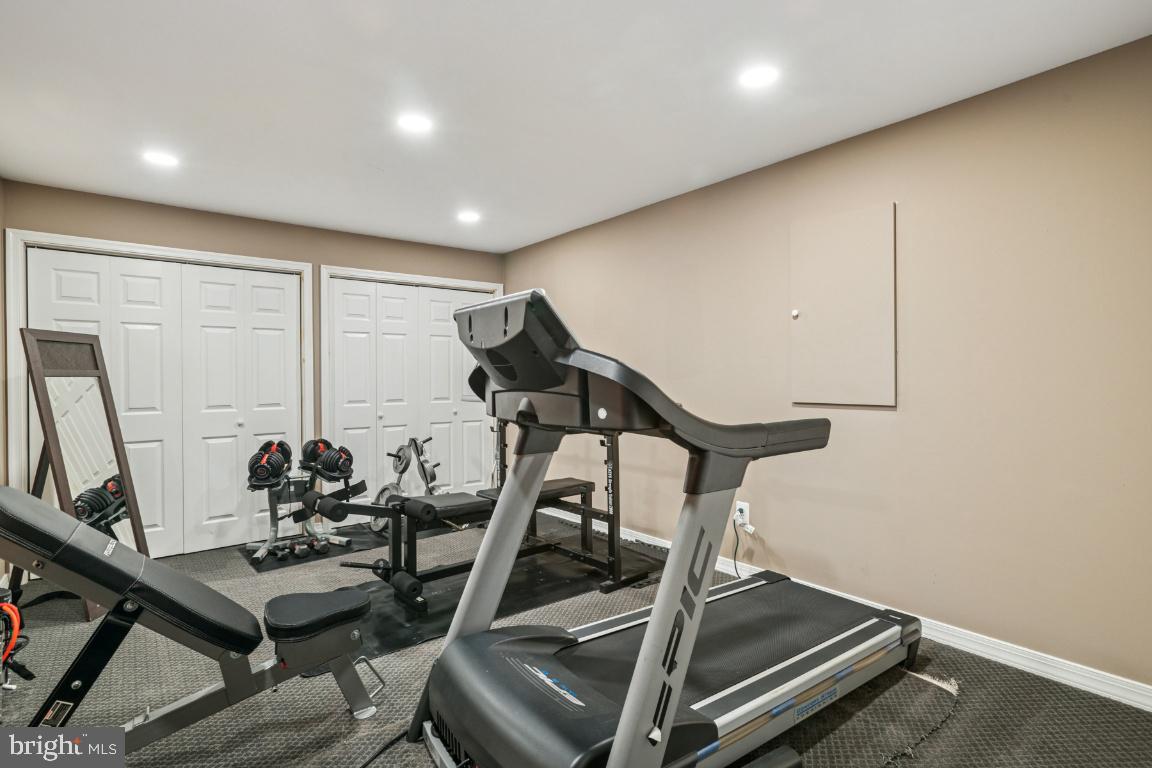 BELMONT COUNTRY CLUB - Residential