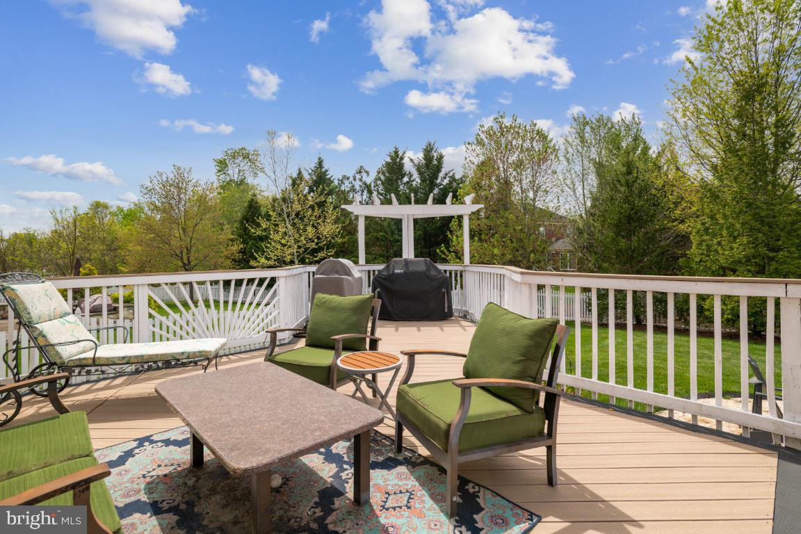 BELMONT COUNTRY CLUB - Residential