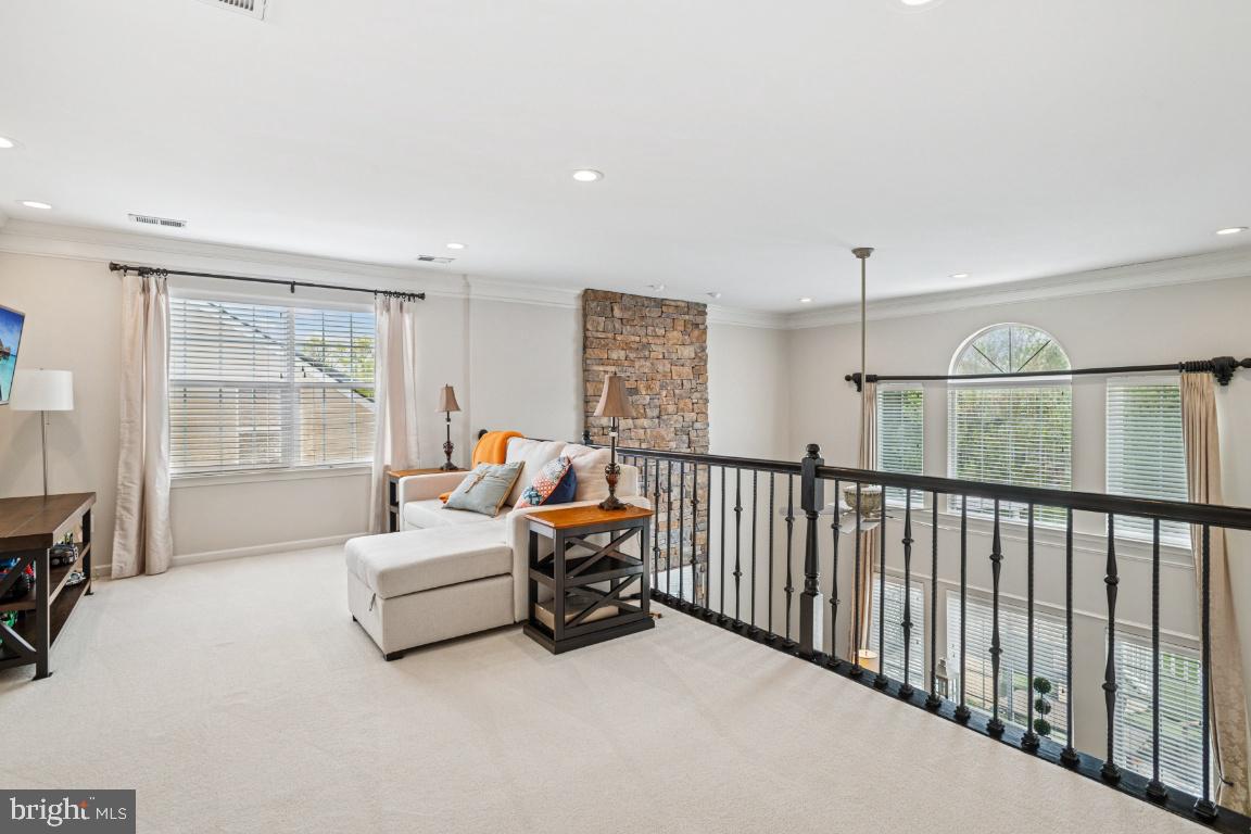 BELMONT COUNTRY CLUB - Residential