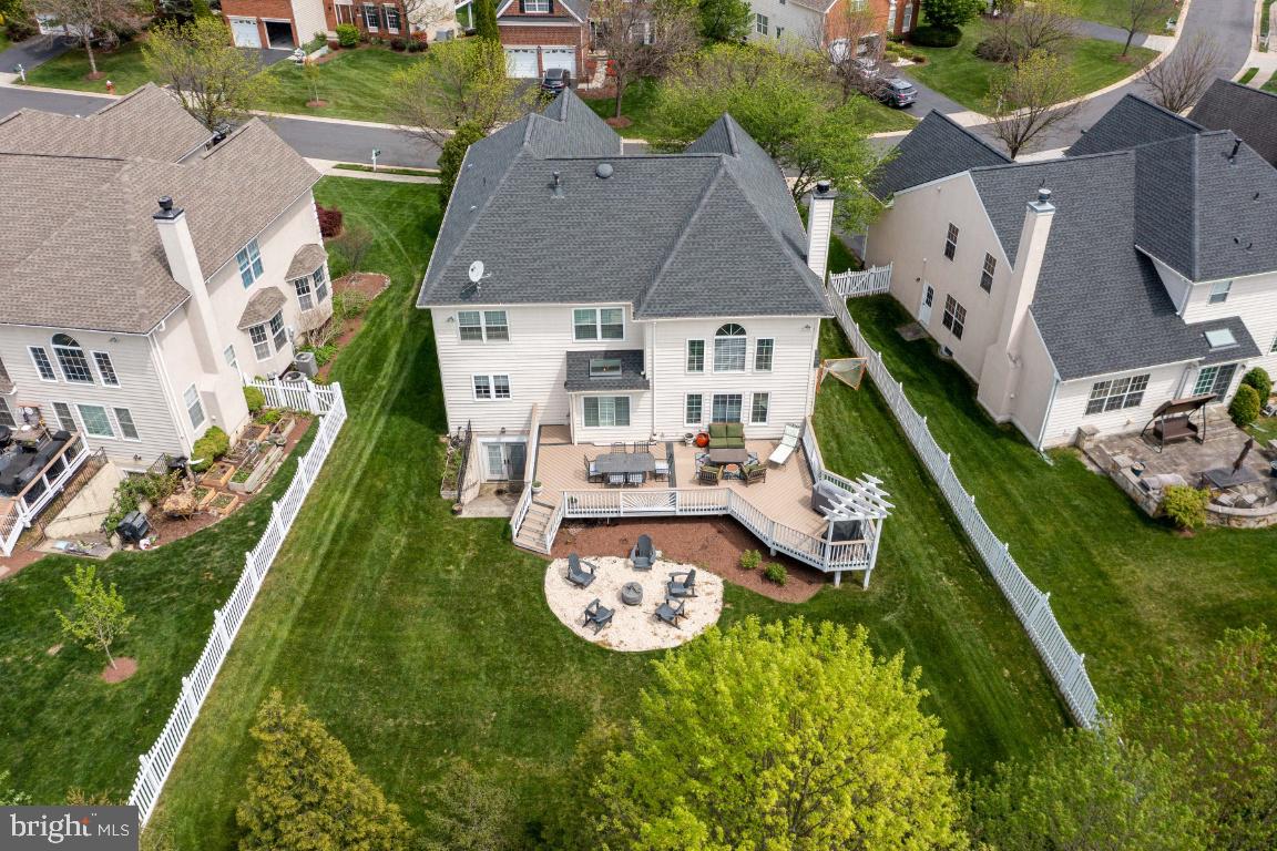 BELMONT COUNTRY CLUB - Residential