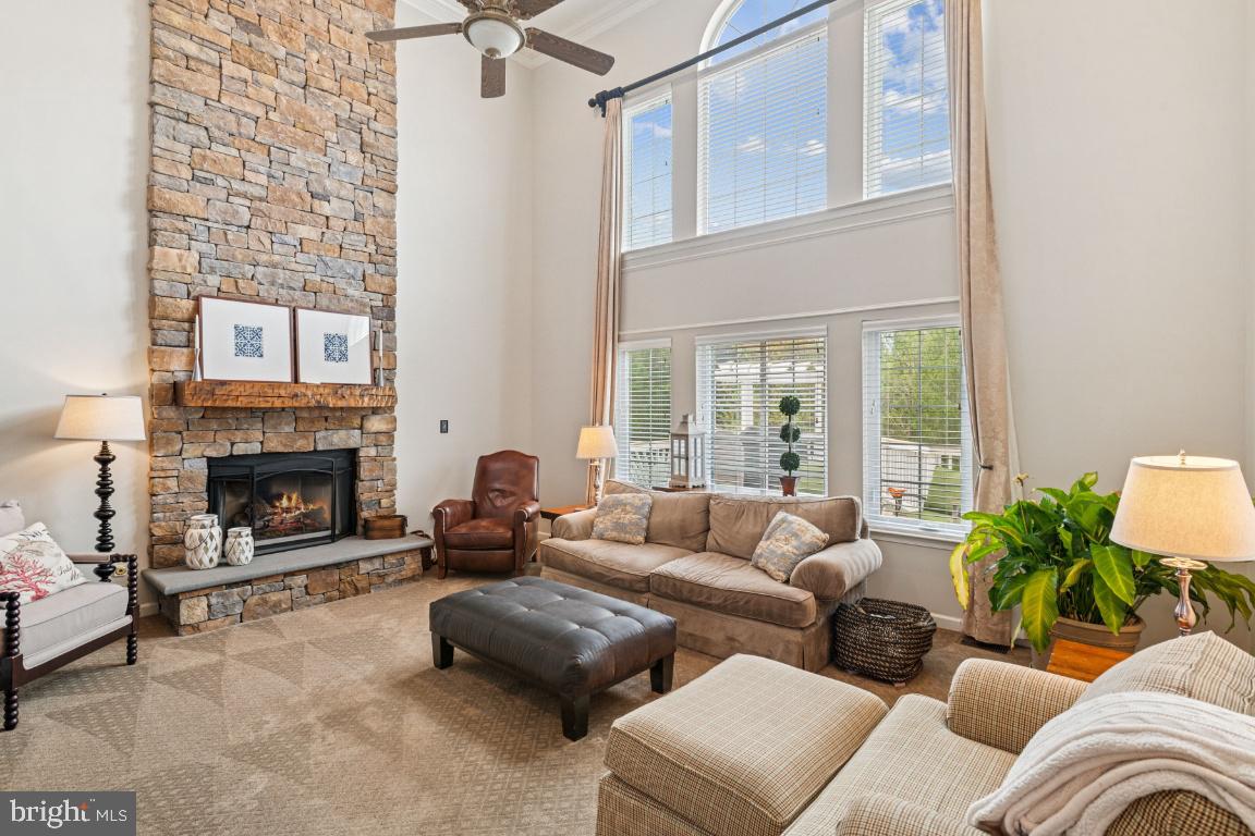 BELMONT COUNTRY CLUB - Residential