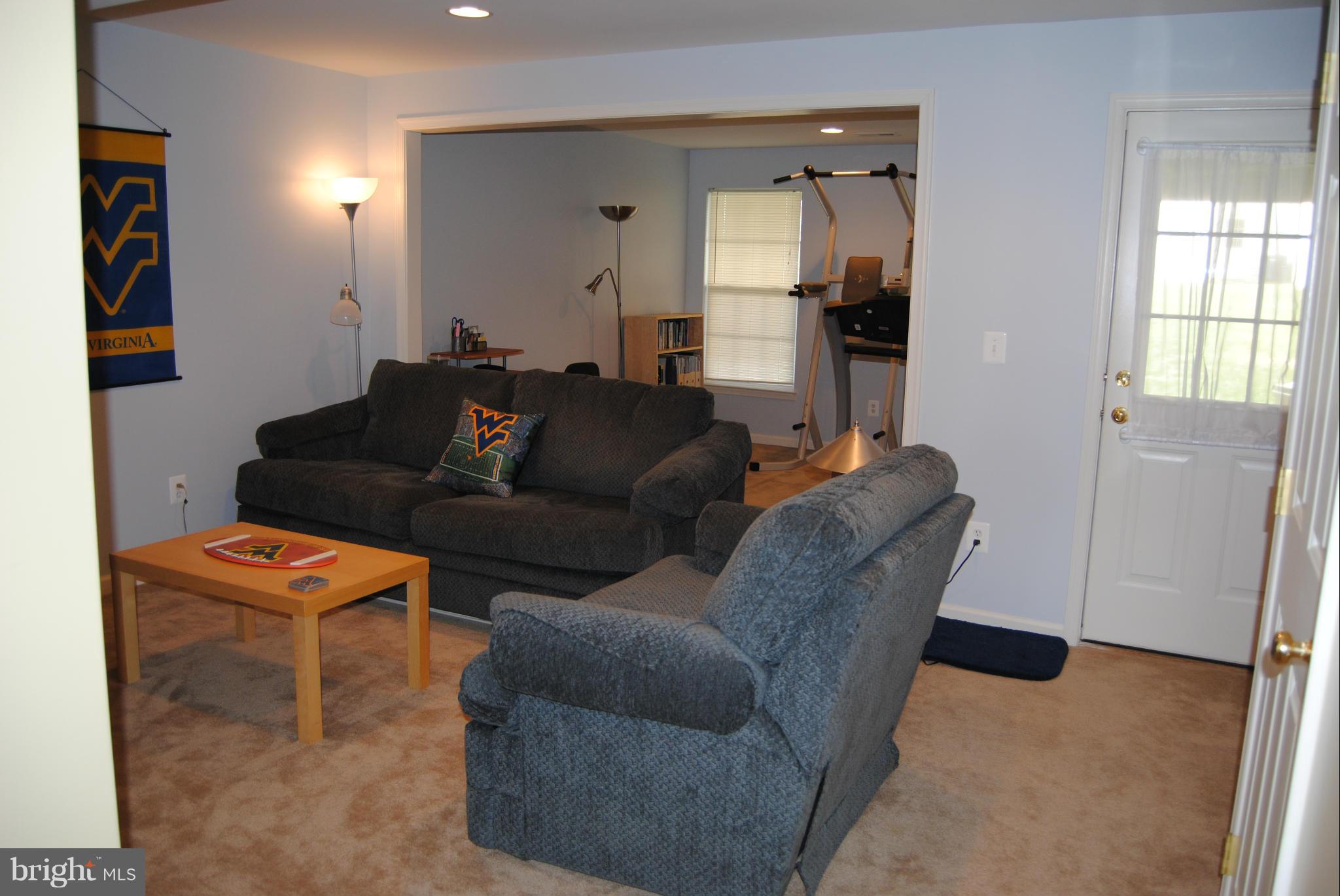 LAKELAND PLACE - Residential