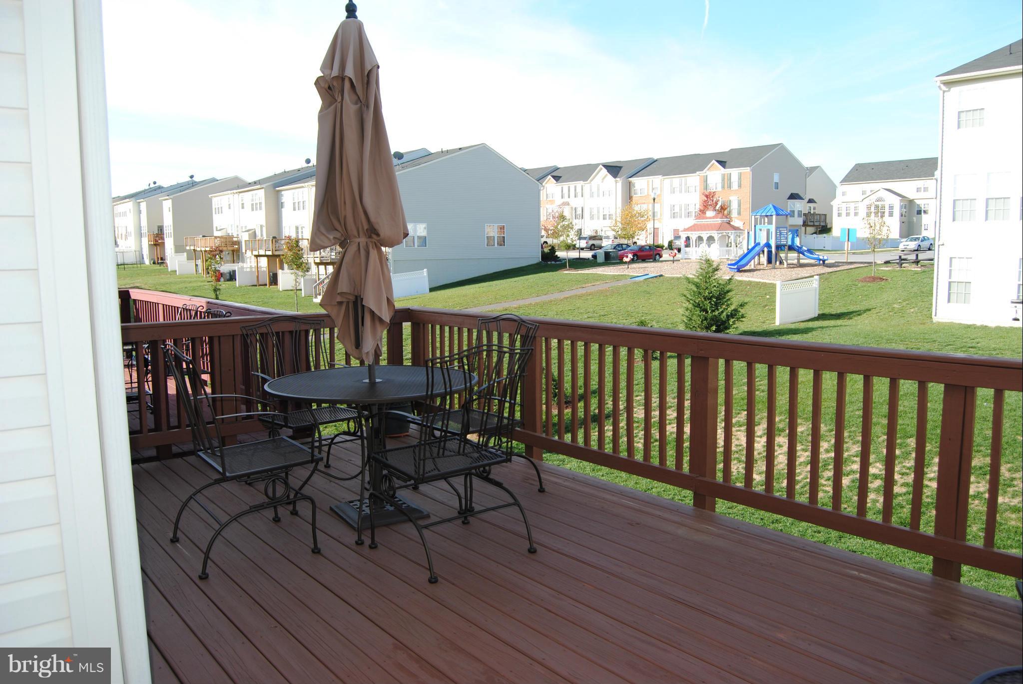 LAKELAND PLACE - Residential