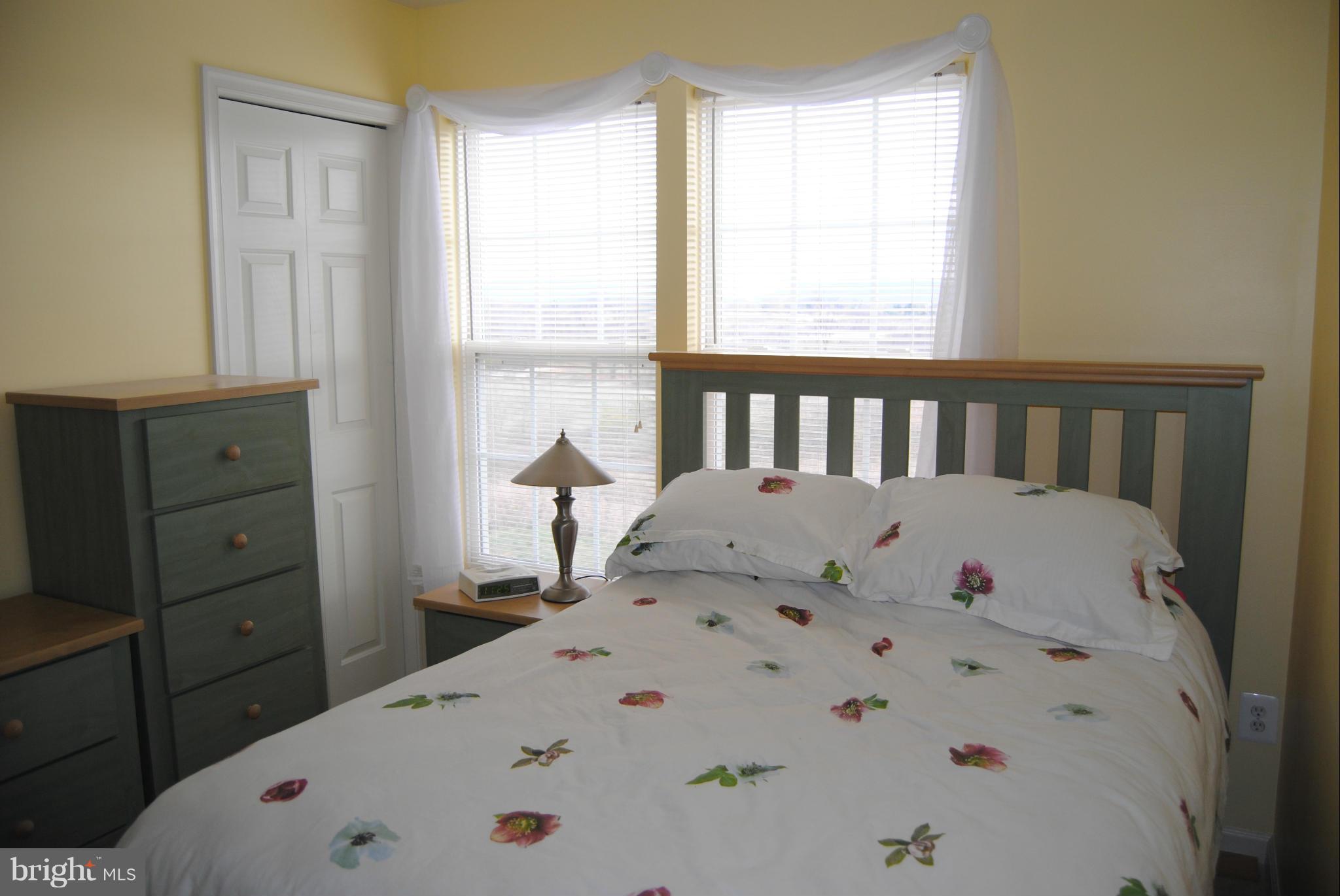 LAKELAND PLACE - Residential