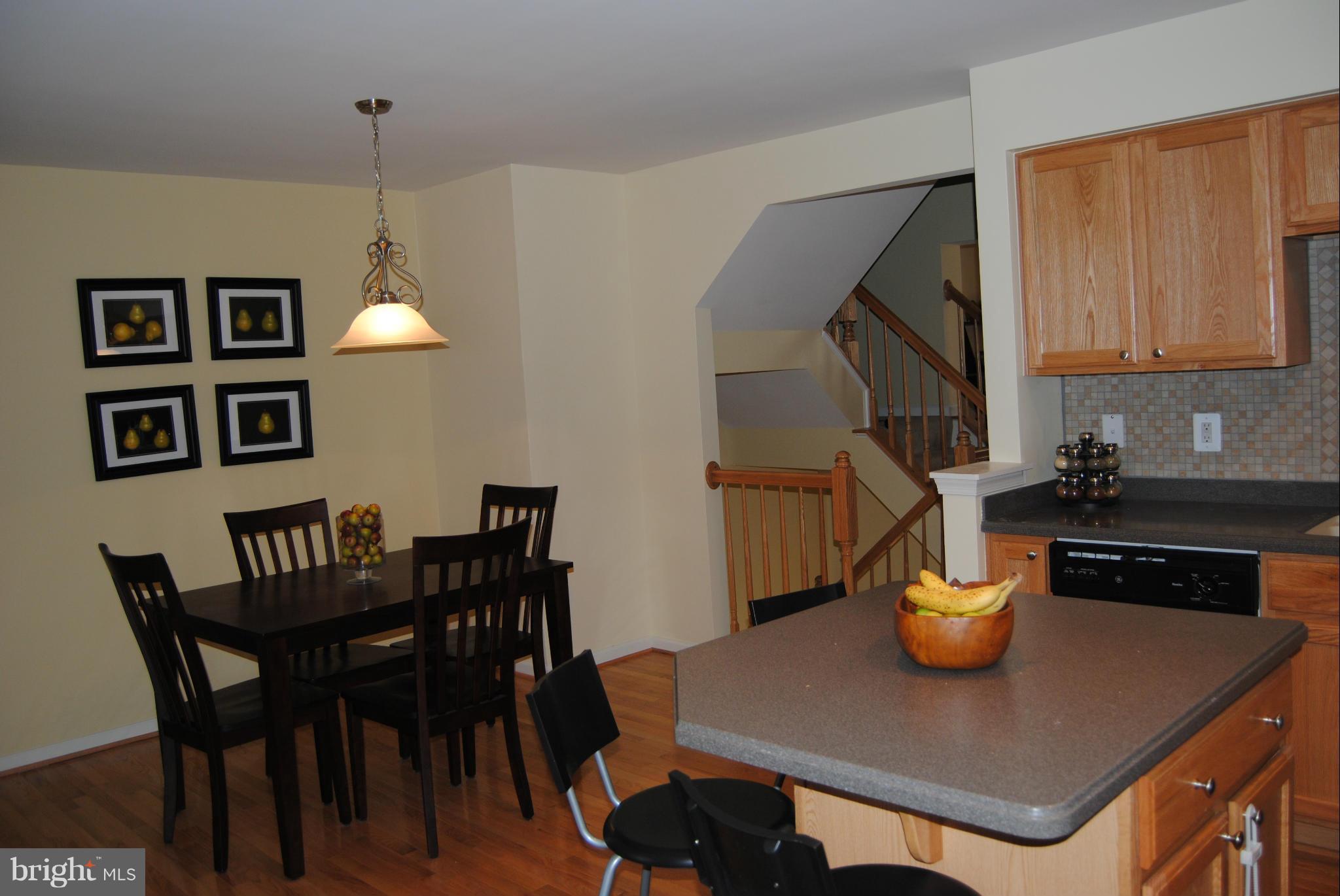 LAKELAND PLACE - Residential