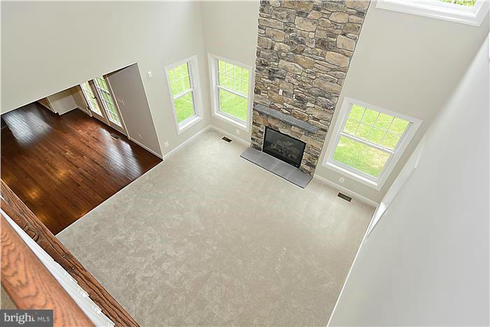 CARDINAL GLEN - Residential