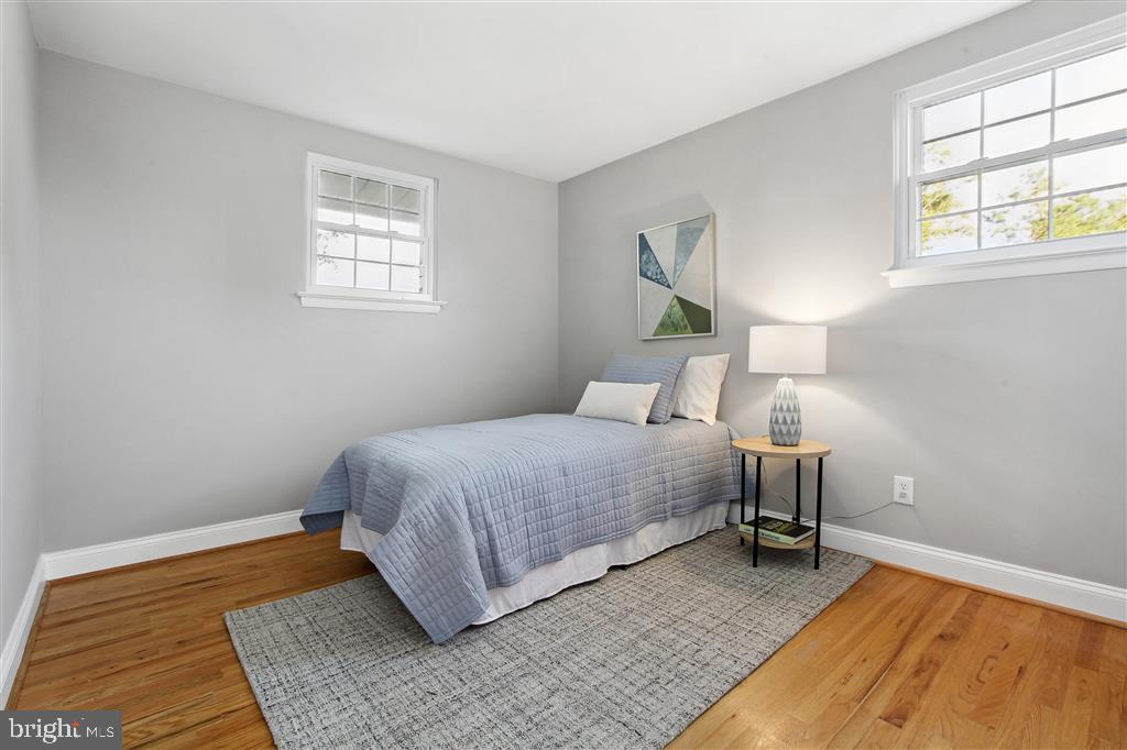 KINGS POINT - Residential