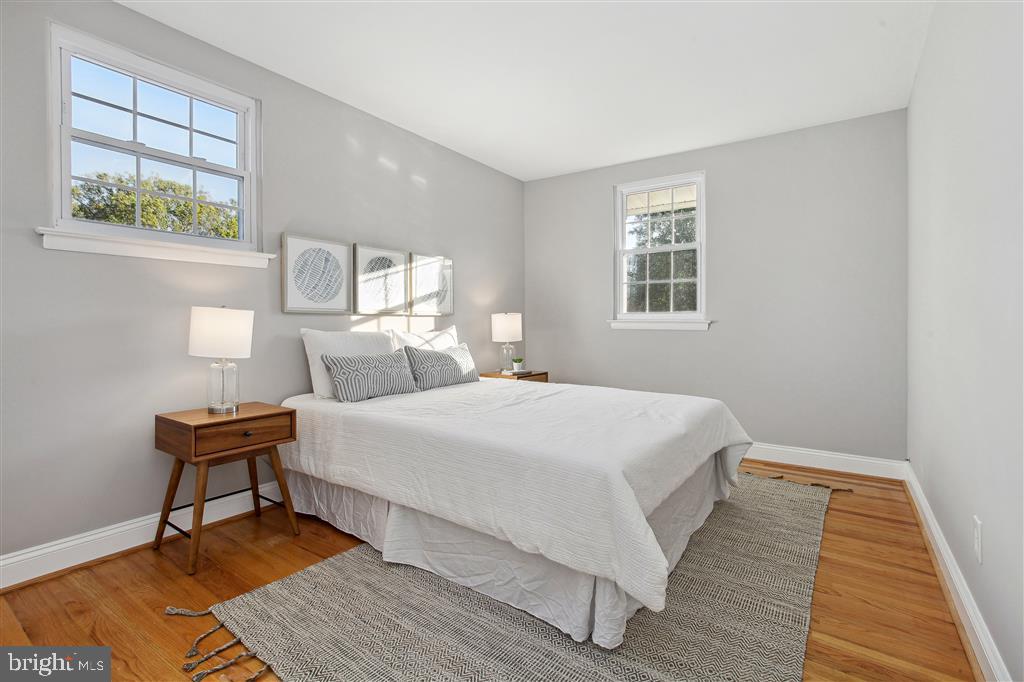 KINGS POINT - Residential