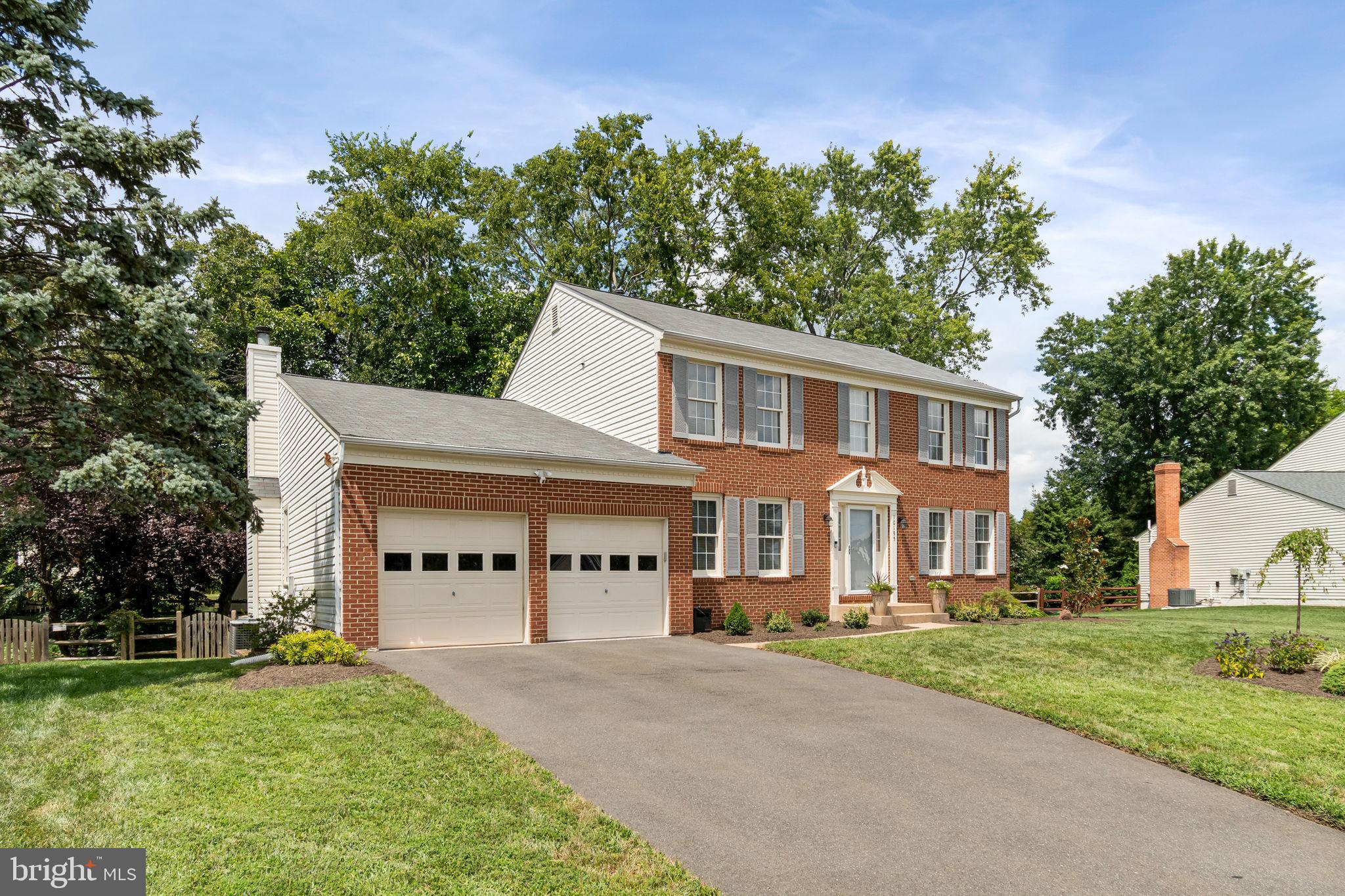 10195 WISTLEWOOD COURT