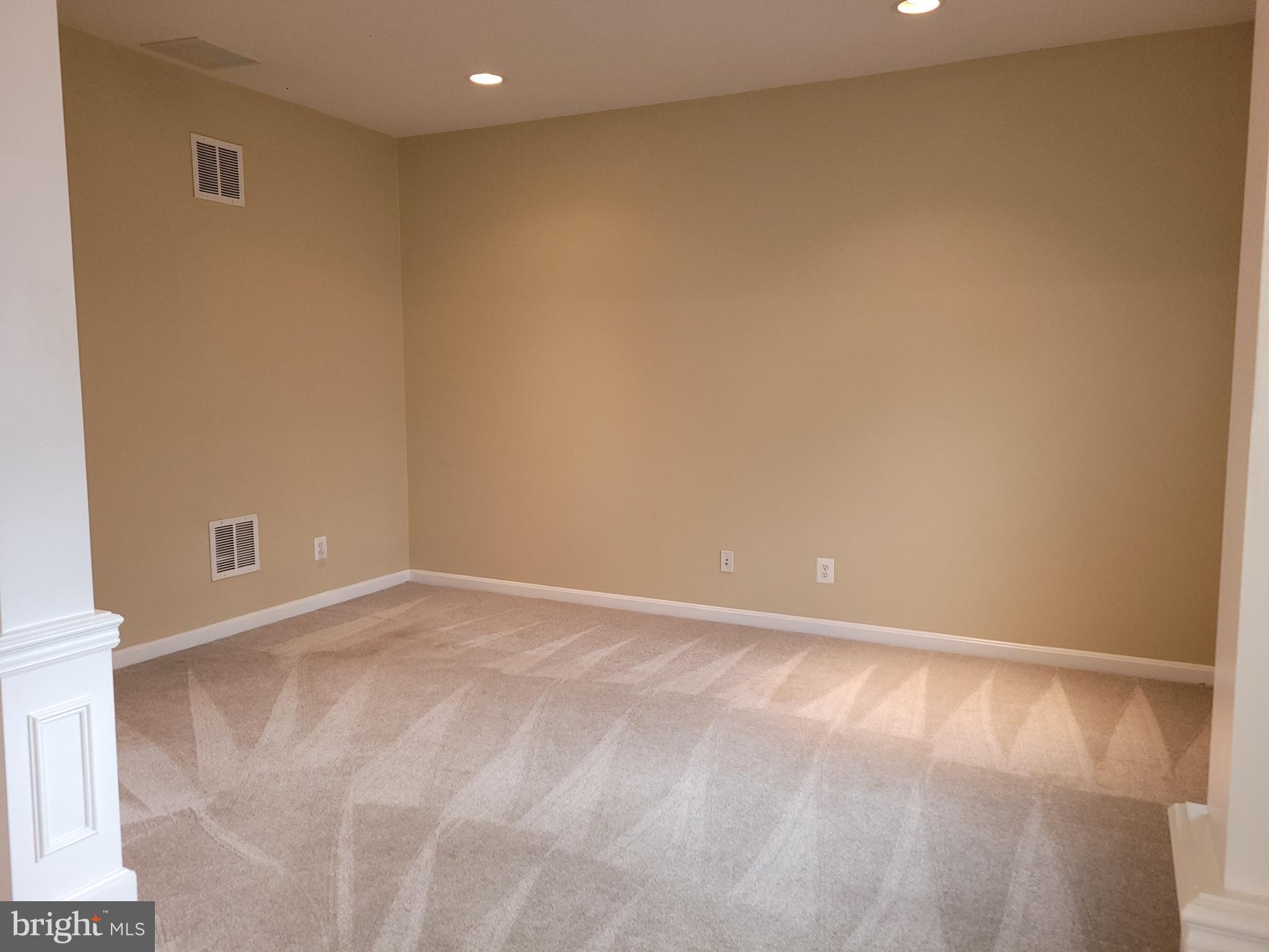 FAIRCREST - Residential Lease