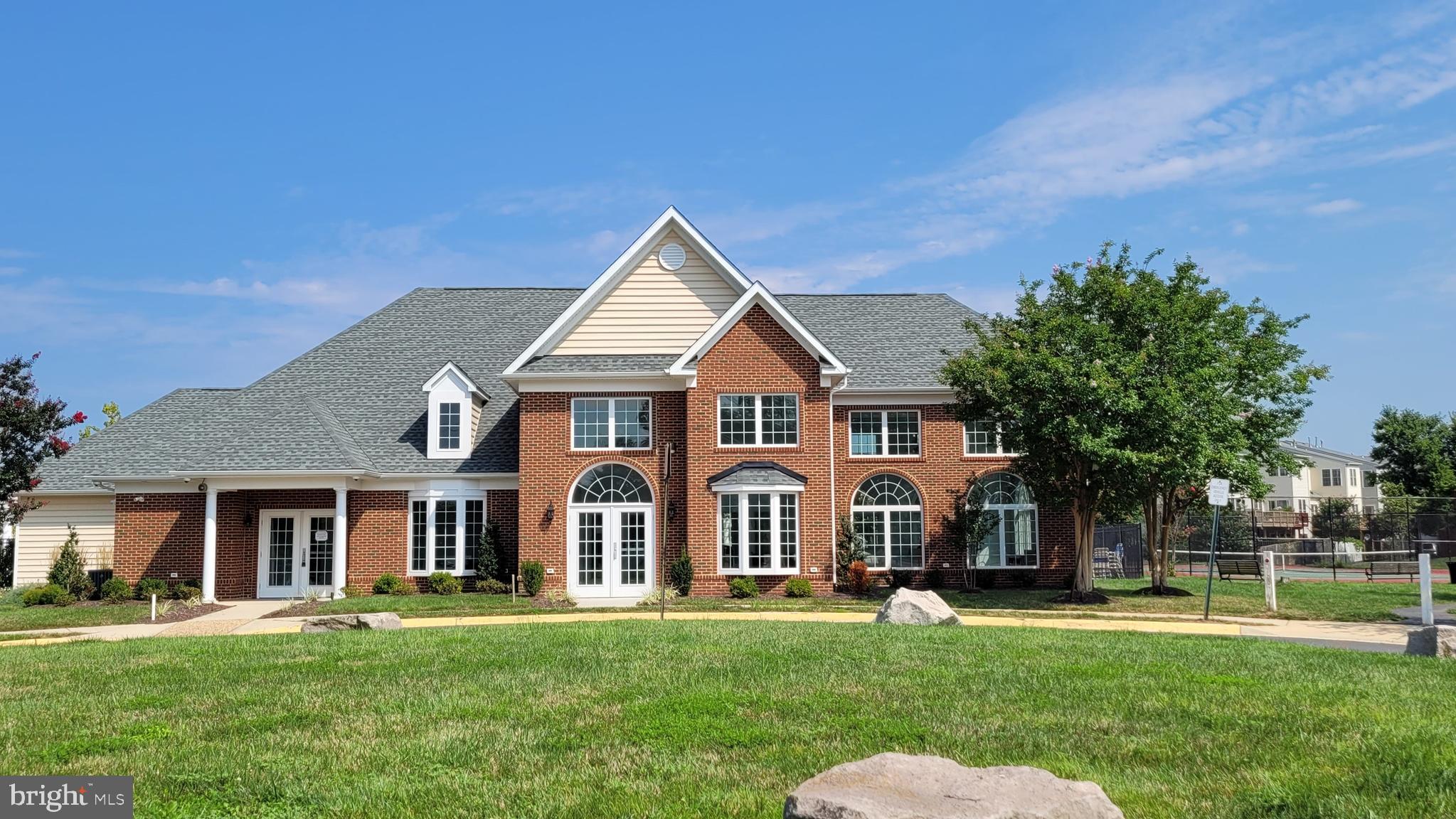 FAIRCREST - Residential Lease