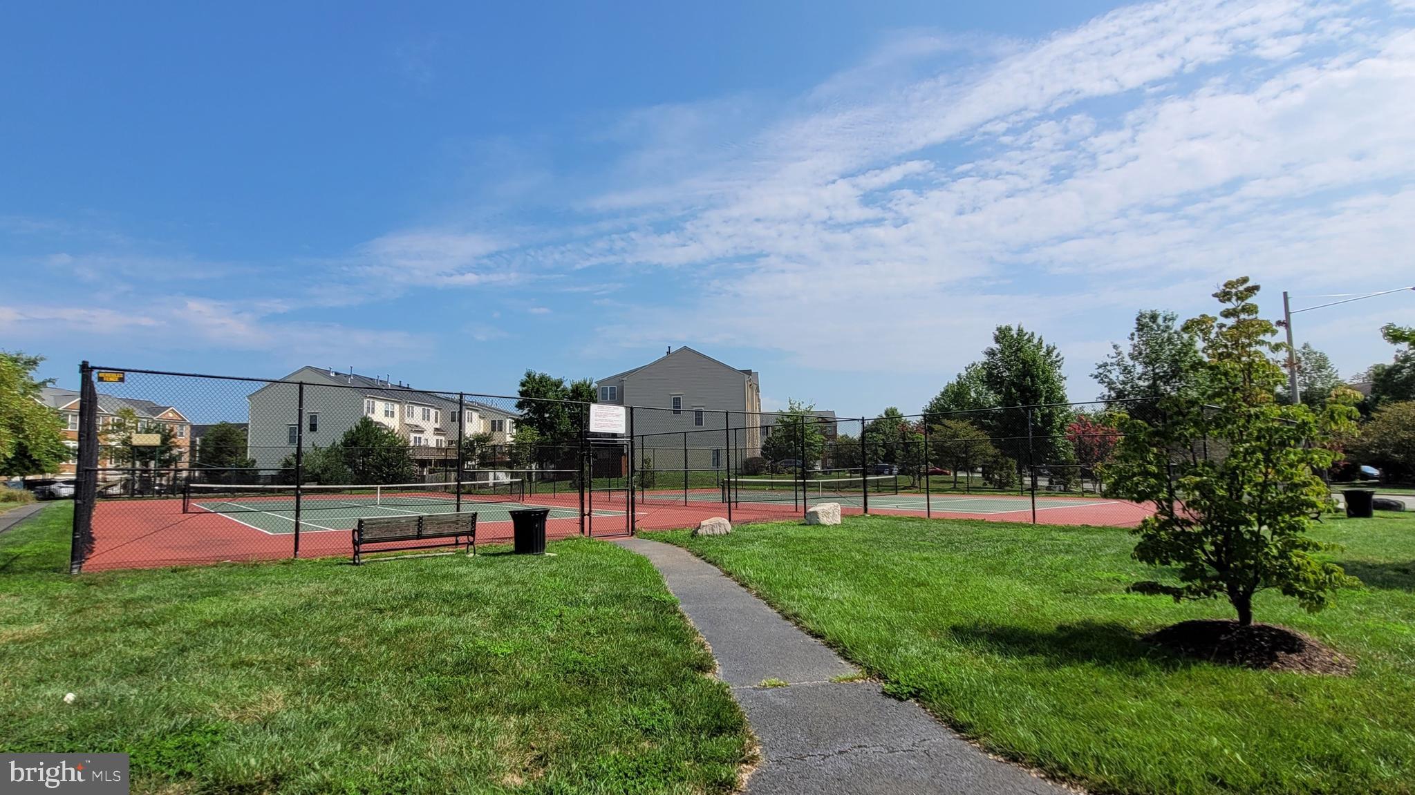 FAIRCREST - Residential Lease