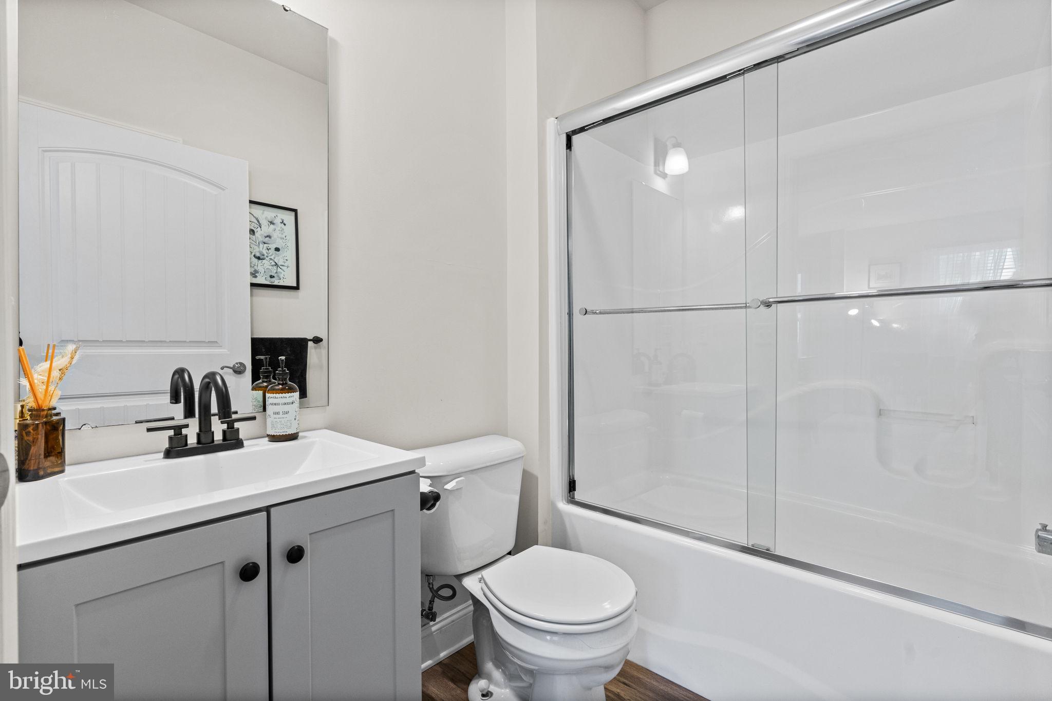 DEER RUN COMMONS - Residential