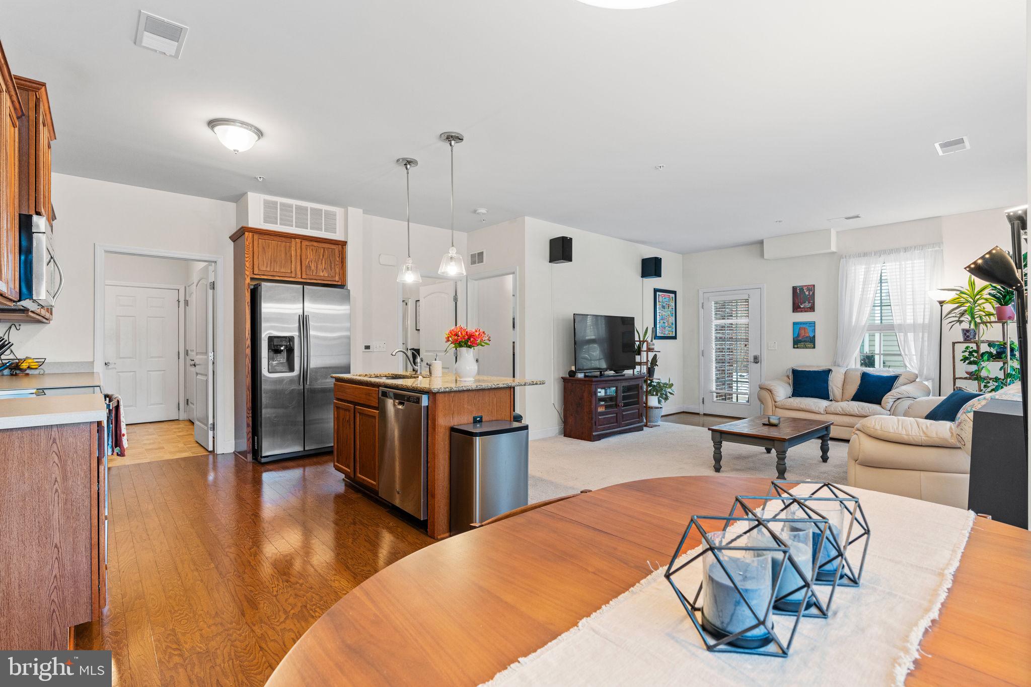 DEER RUN COMMONS - Residential