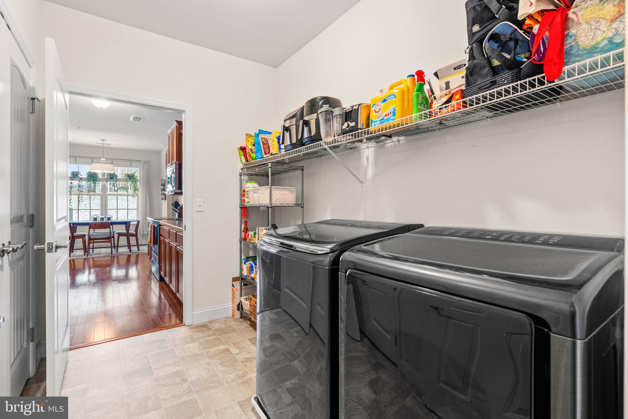 DEER RUN COMMONS - Residential