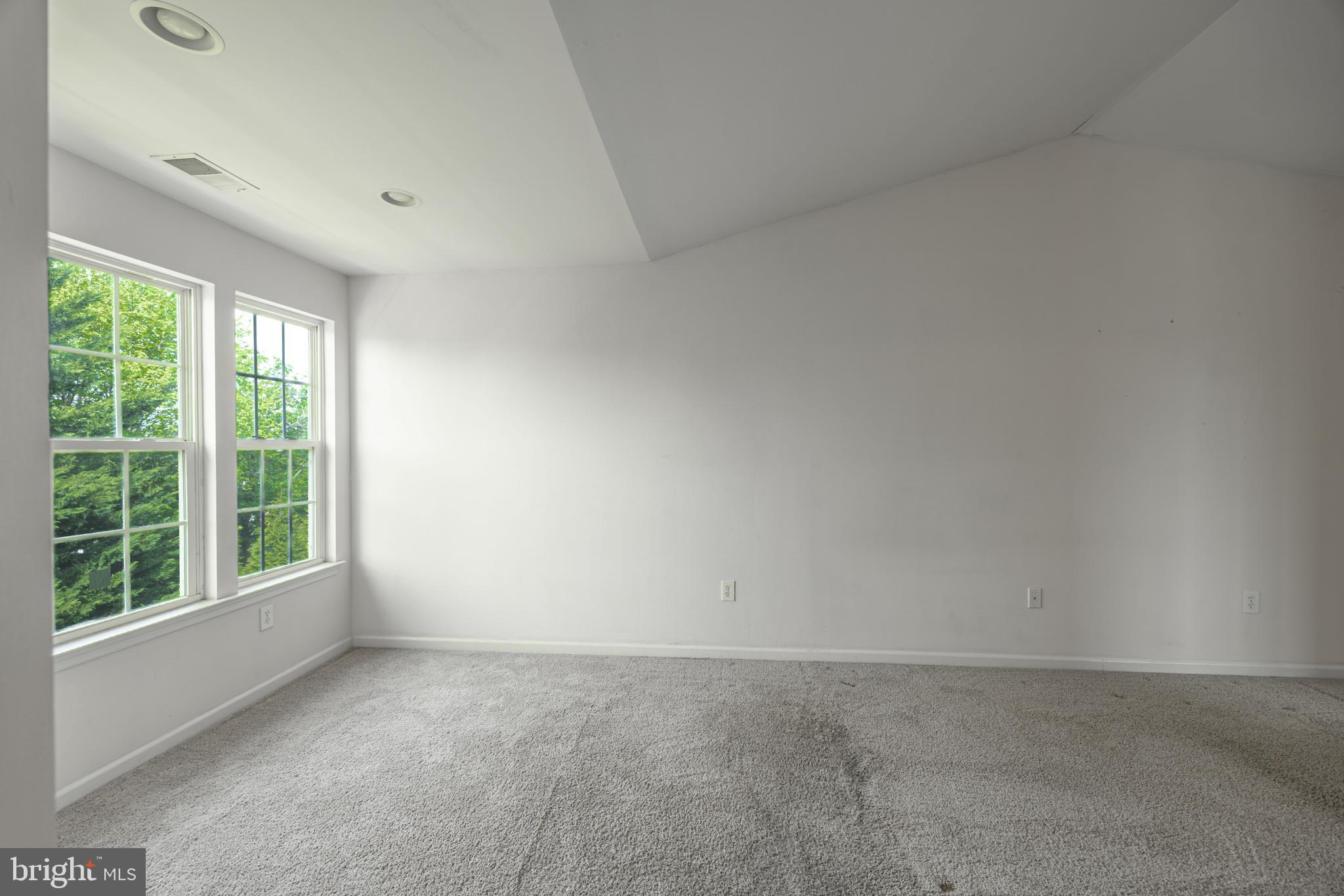 NORTHFIELD - Residential