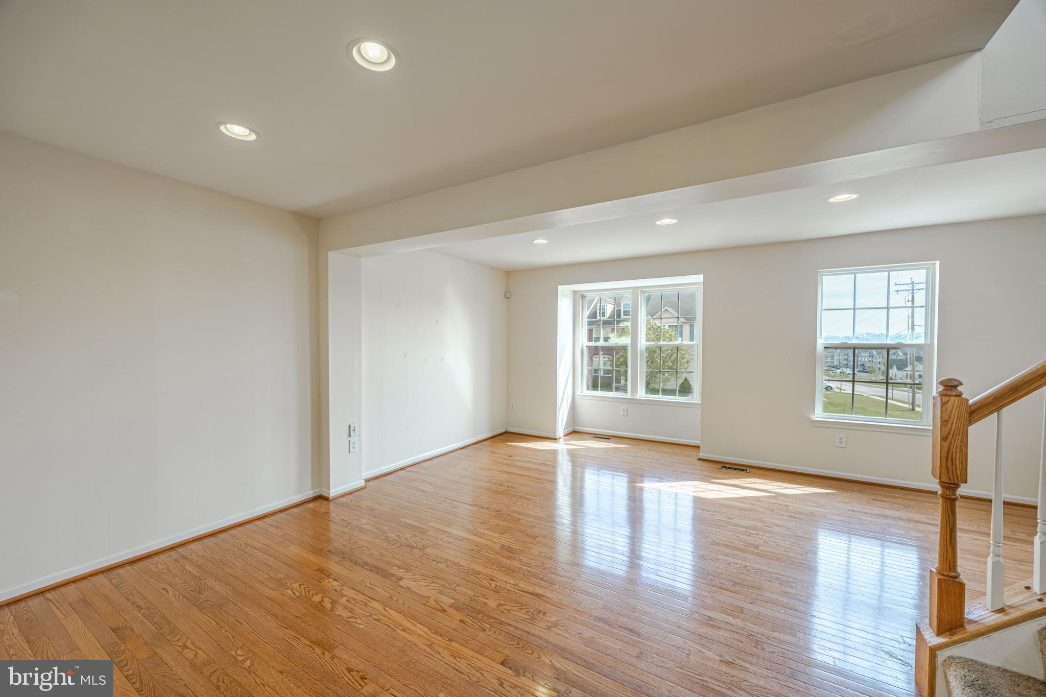 NORTHFIELD - Residential