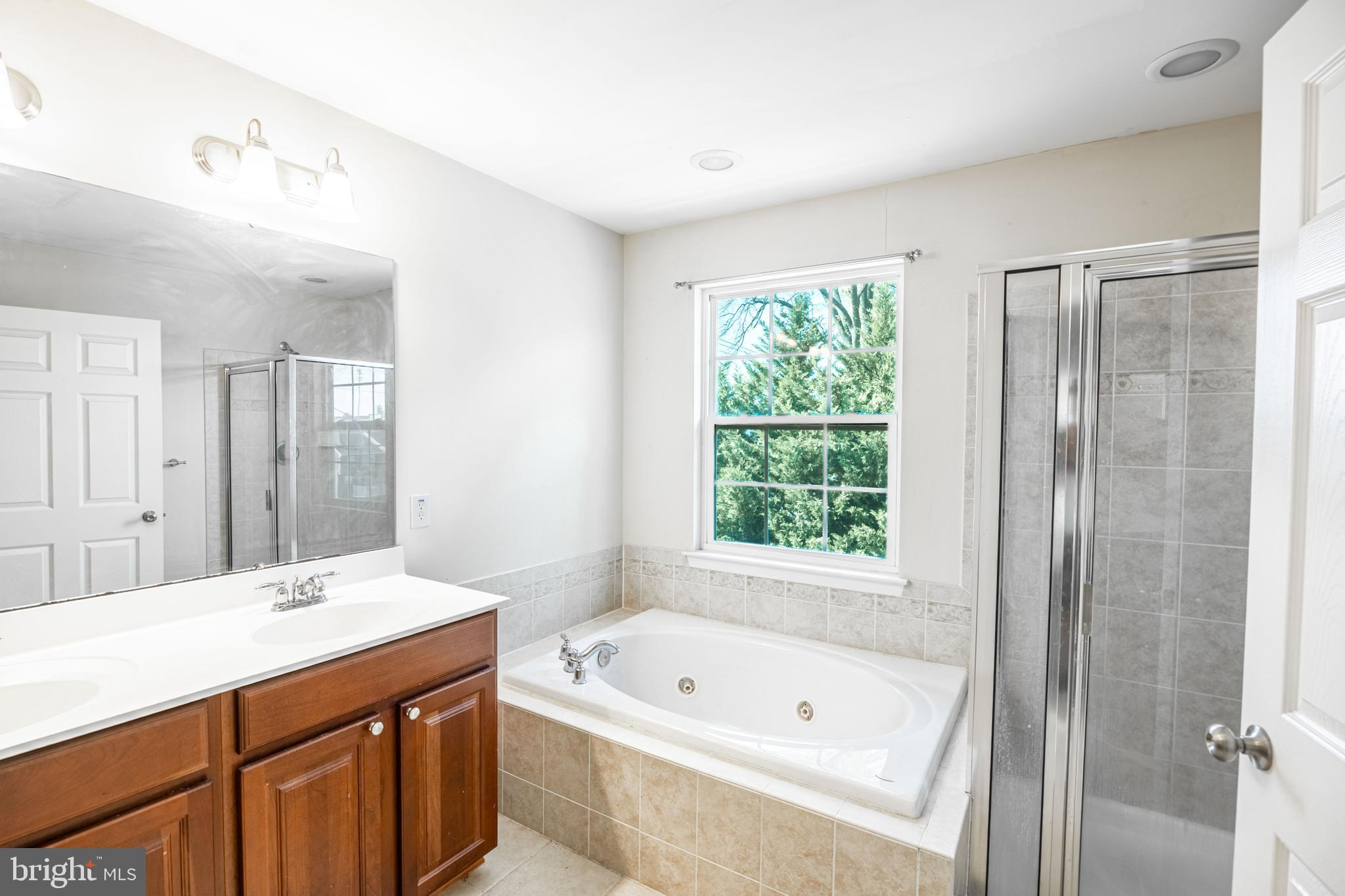 NORTHFIELD - Residential