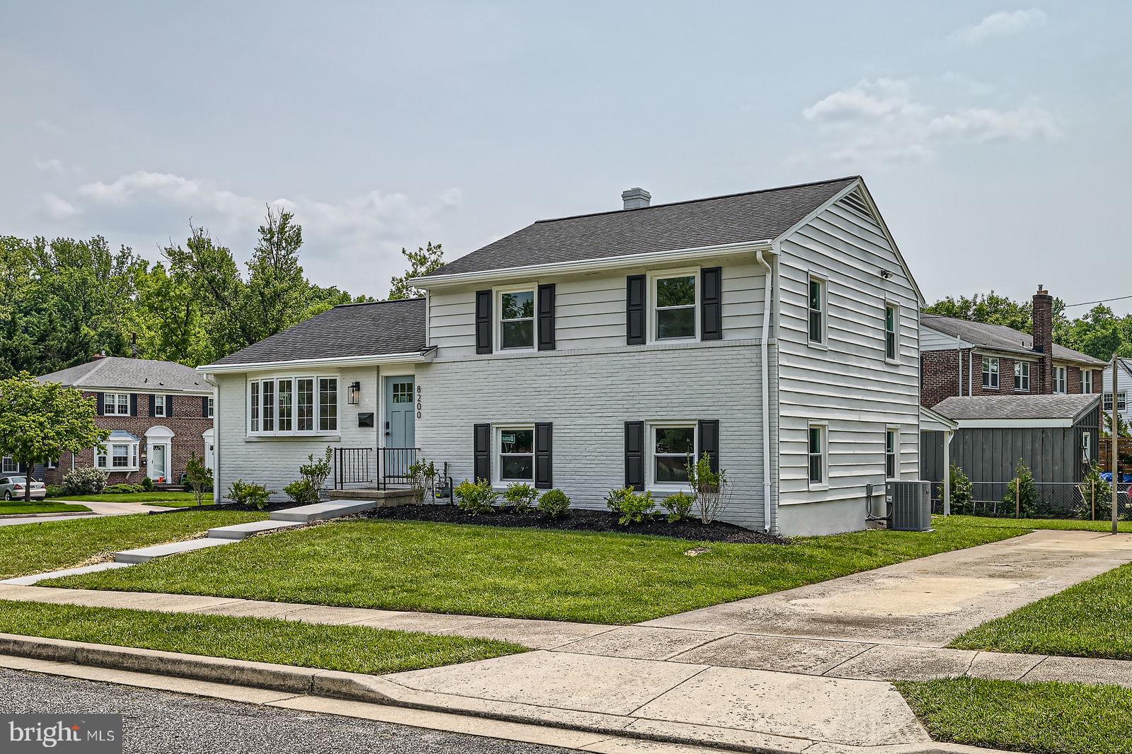 8200 BOMAN COURT