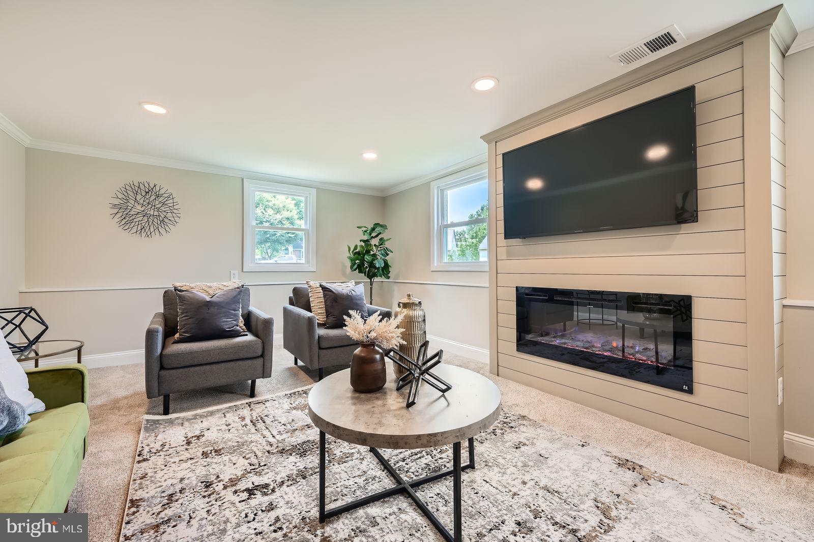 THORNLEIGH - Residential