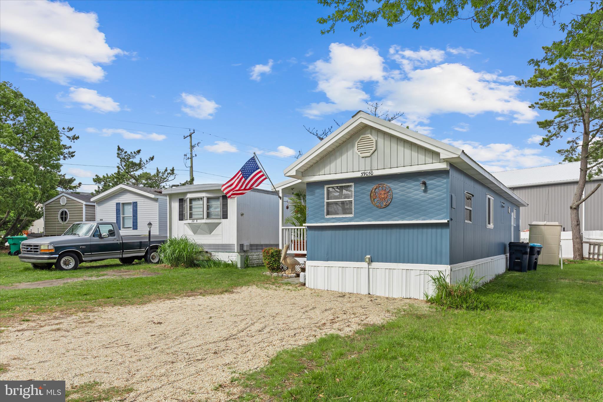 39050 MASON DIXON COURT PLACE