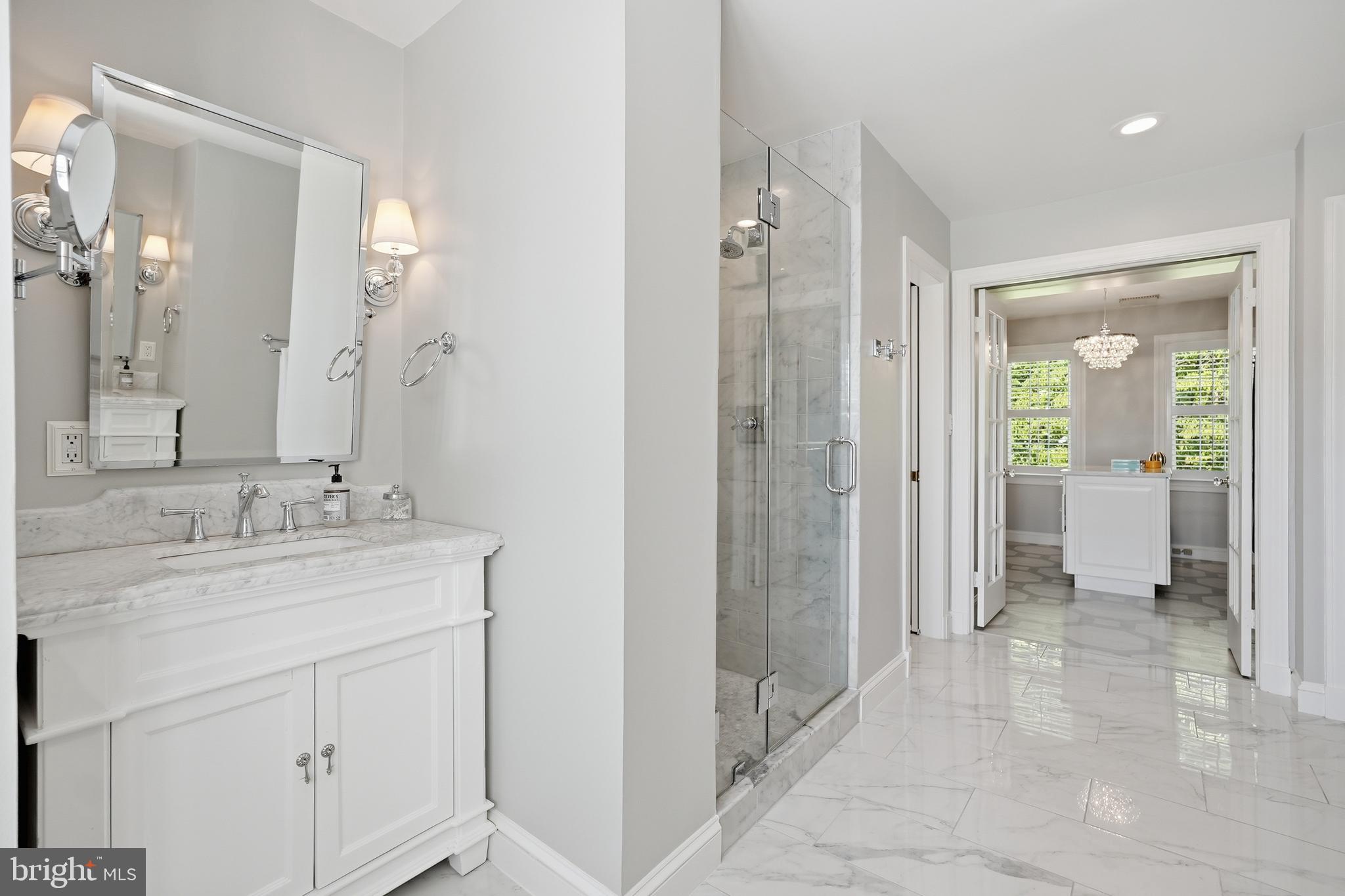 CHEVY CHASE - Residential