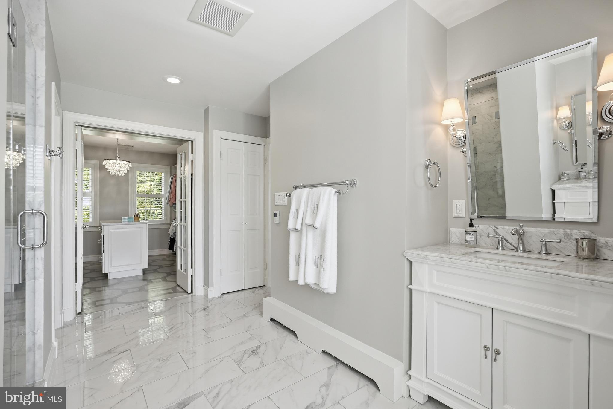 CHEVY CHASE - Residential