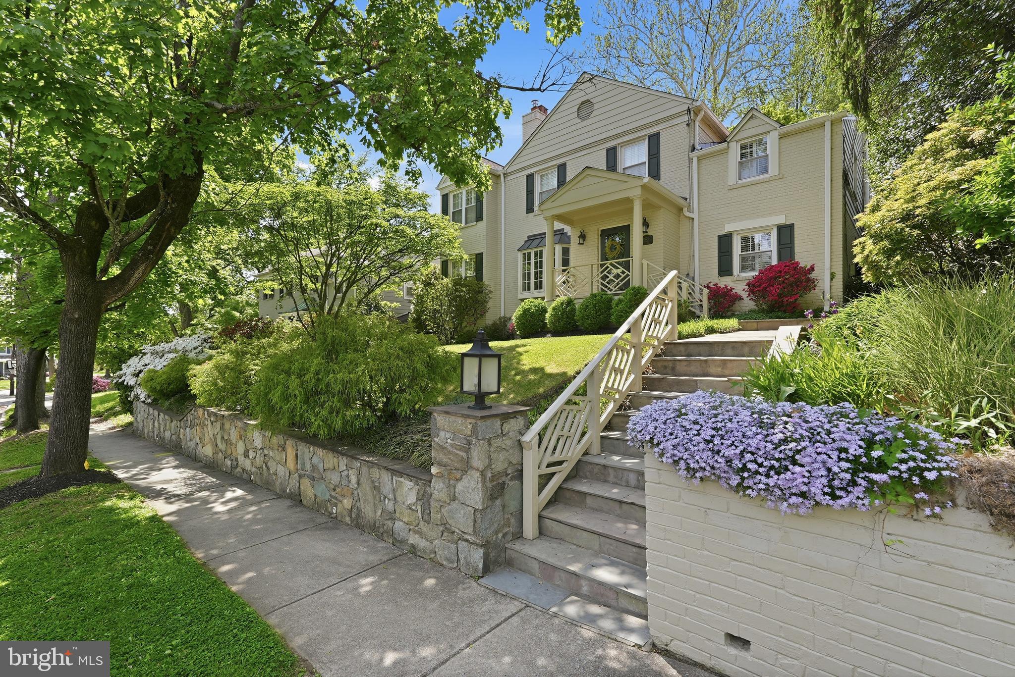 CHEVY CHASE - Residential