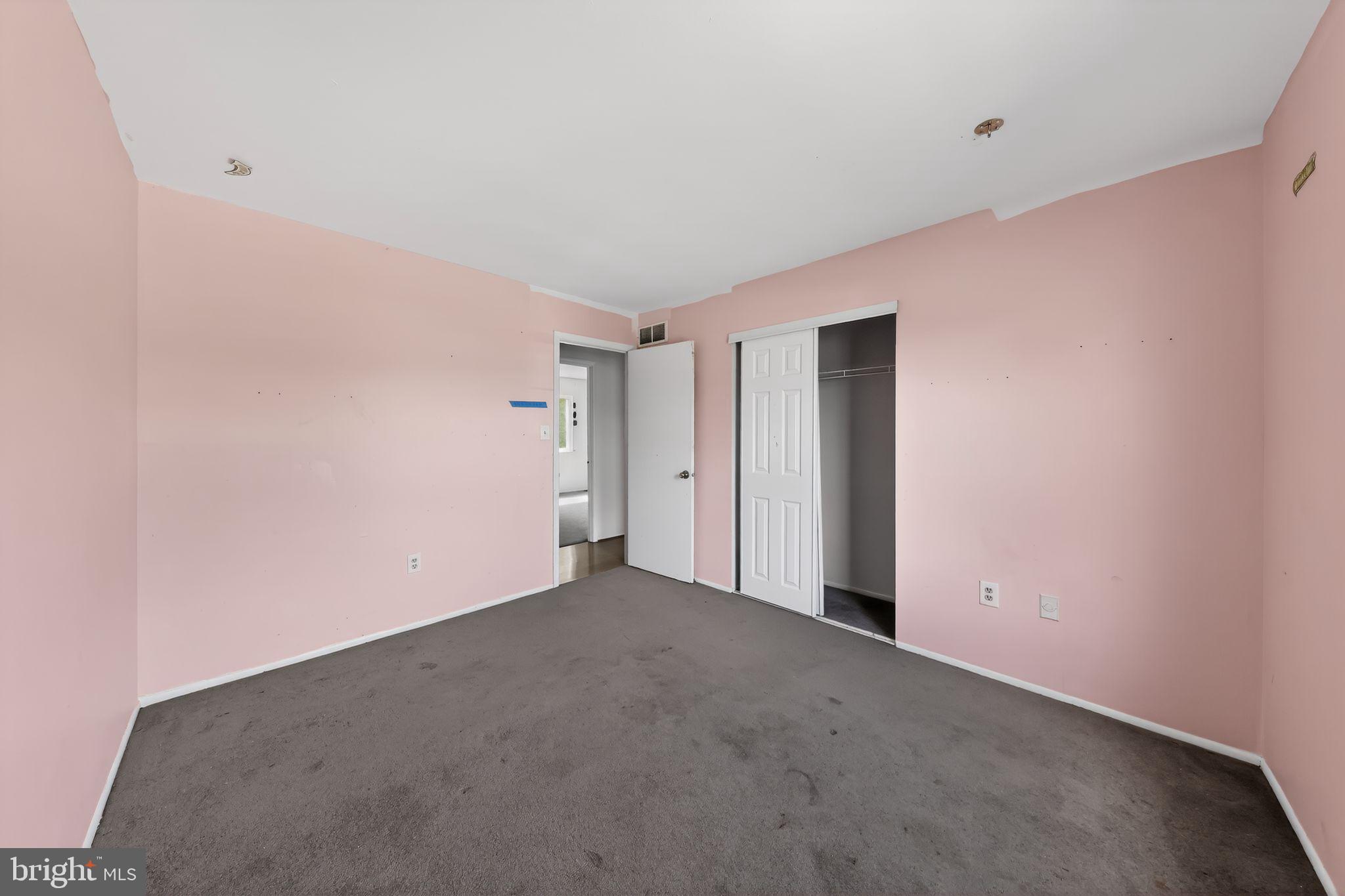 KINGS CROFT - Residential