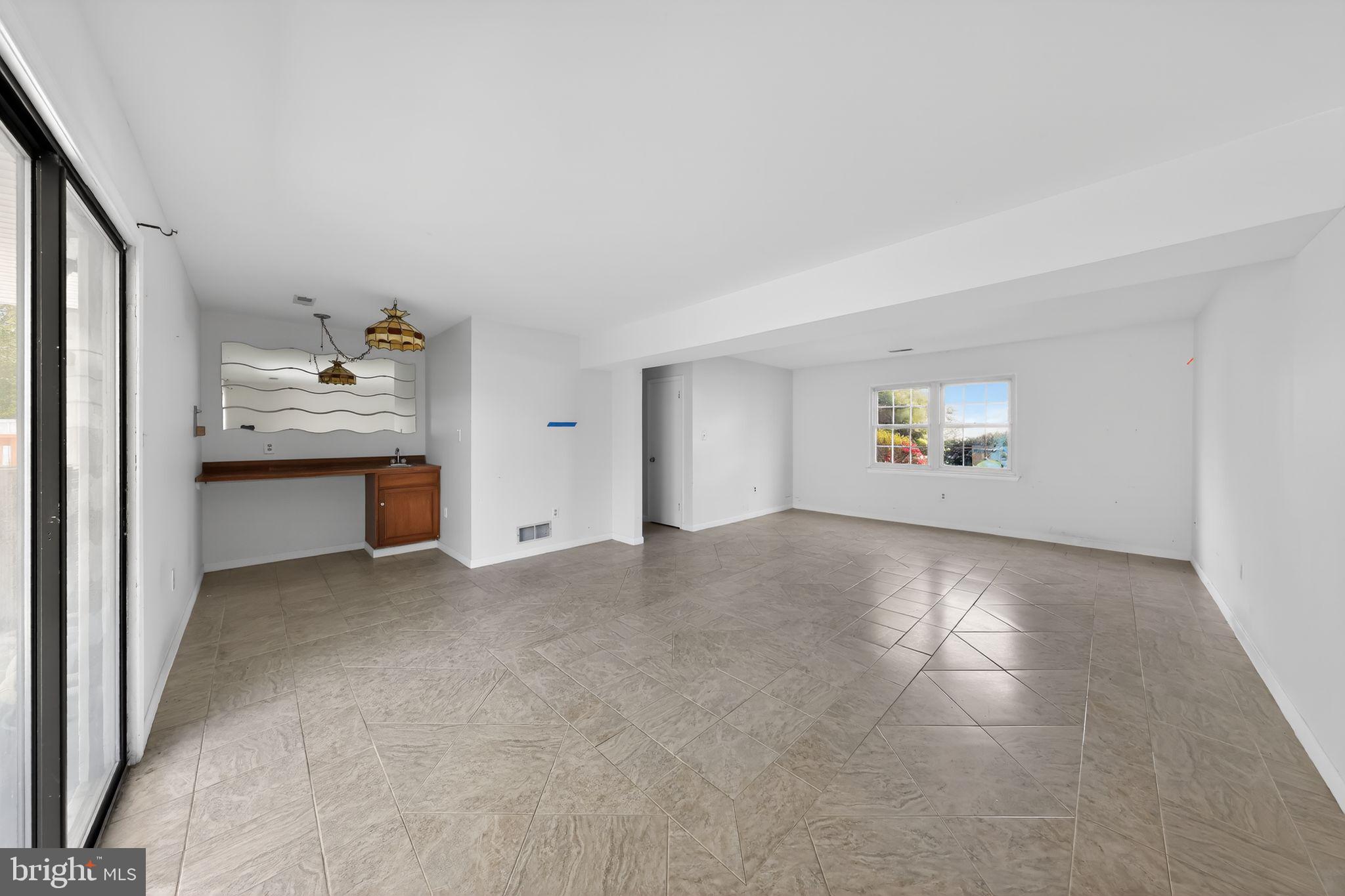 KINGS CROFT - Residential