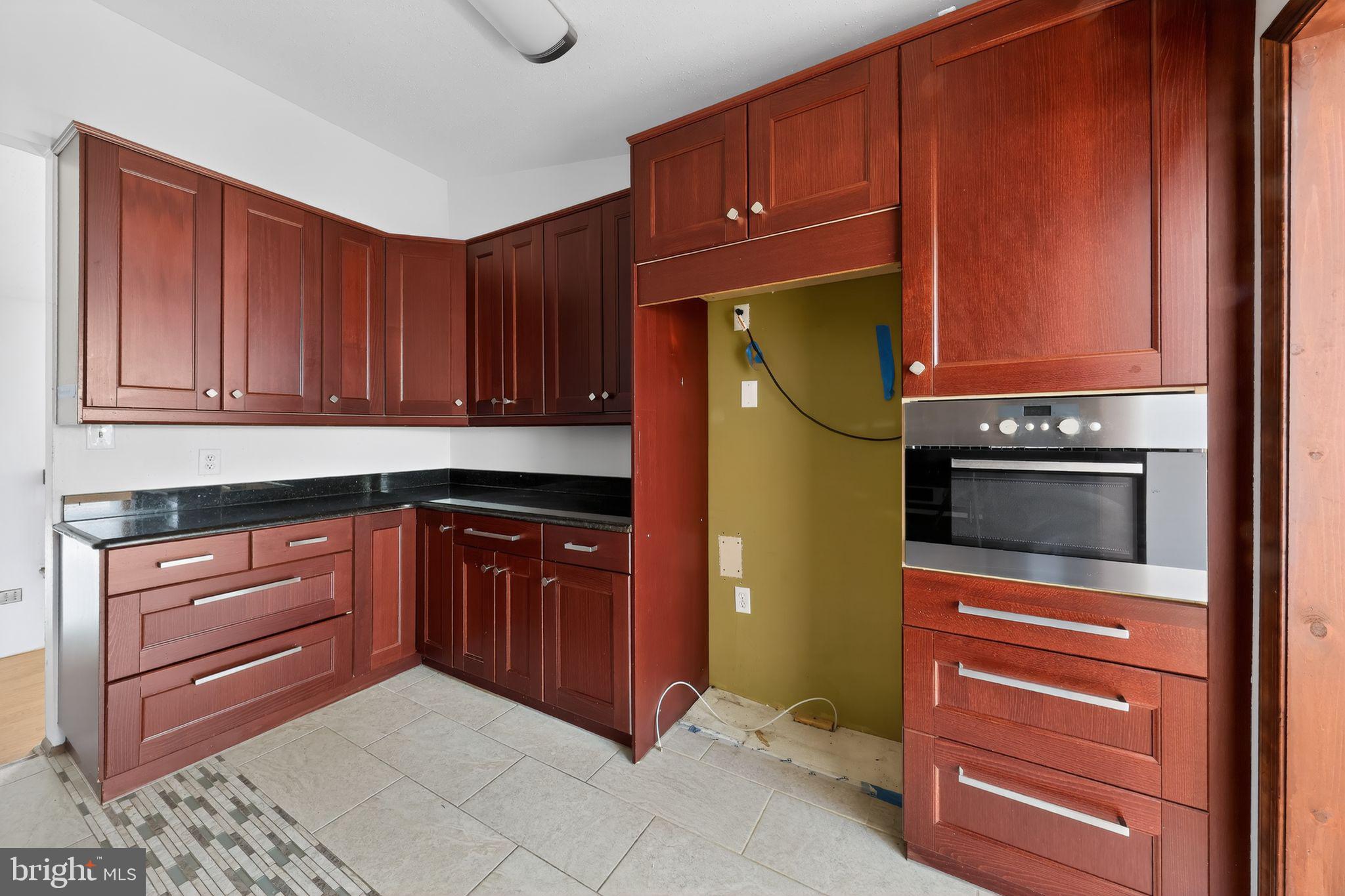 KINGS CROFT - Residential