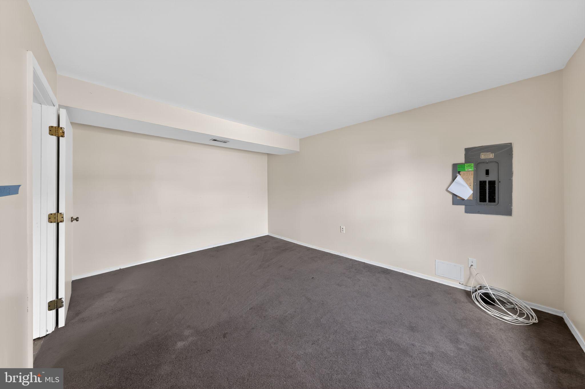 KINGS CROFT - Residential