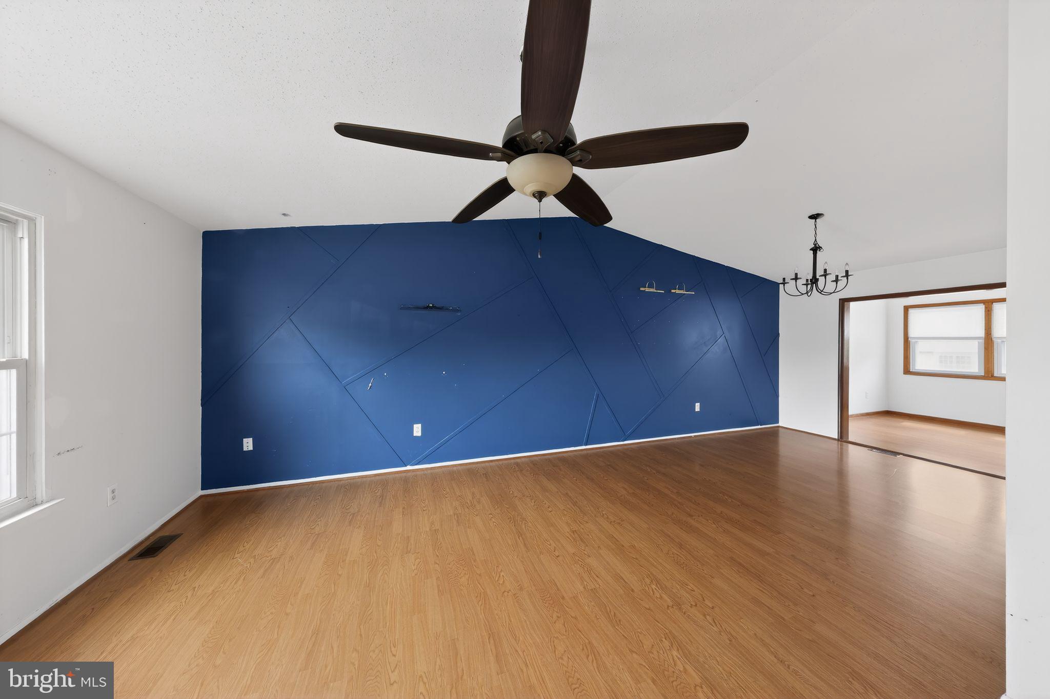 KINGS CROFT - Residential