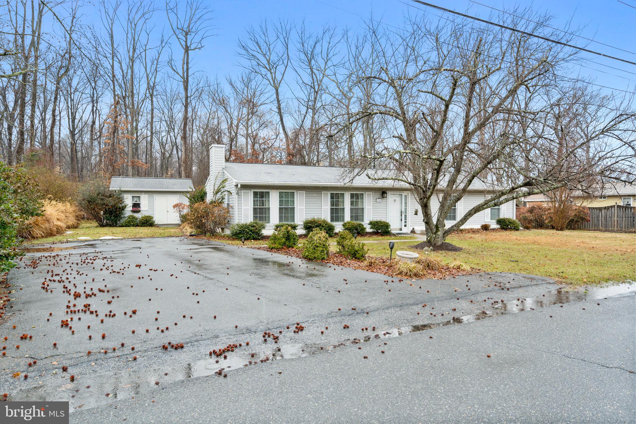 LOCH HAVEN BEACH - Residential