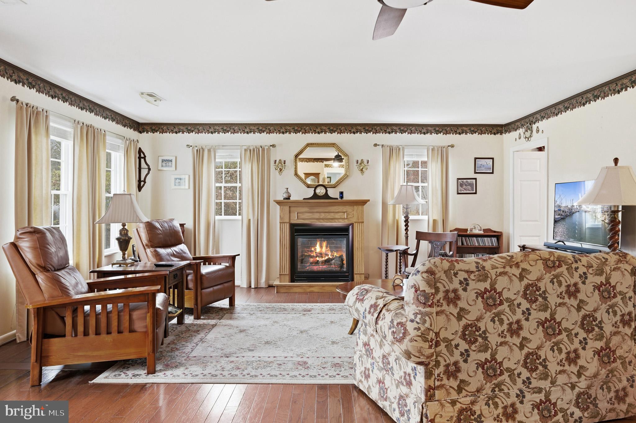 LOCH HAVEN BEACH - Residential