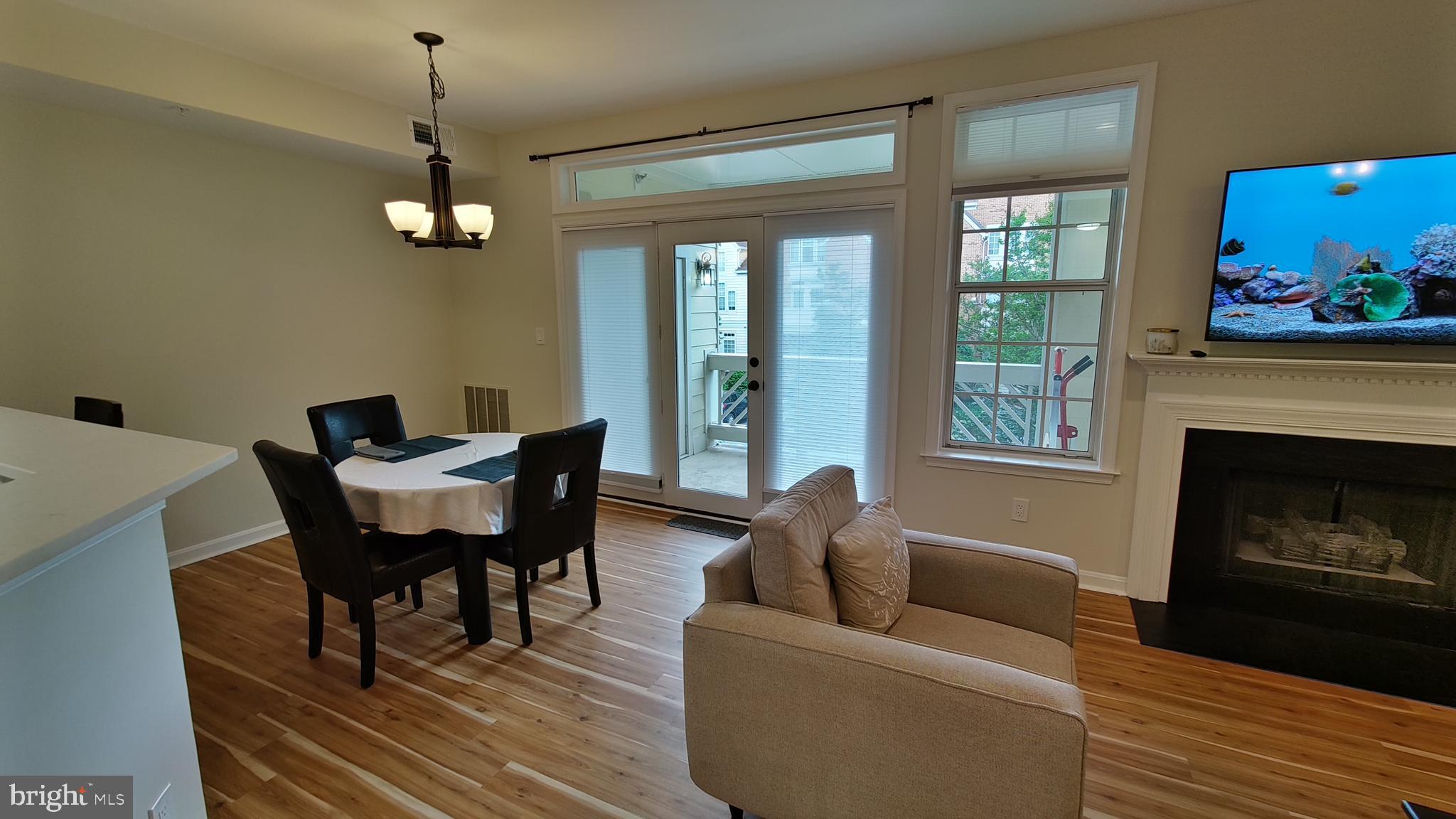 1304 GARDEN WALL CIRCLE B 105