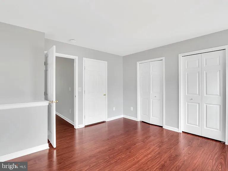 ASHBURN VILLAGE - Residential Lease